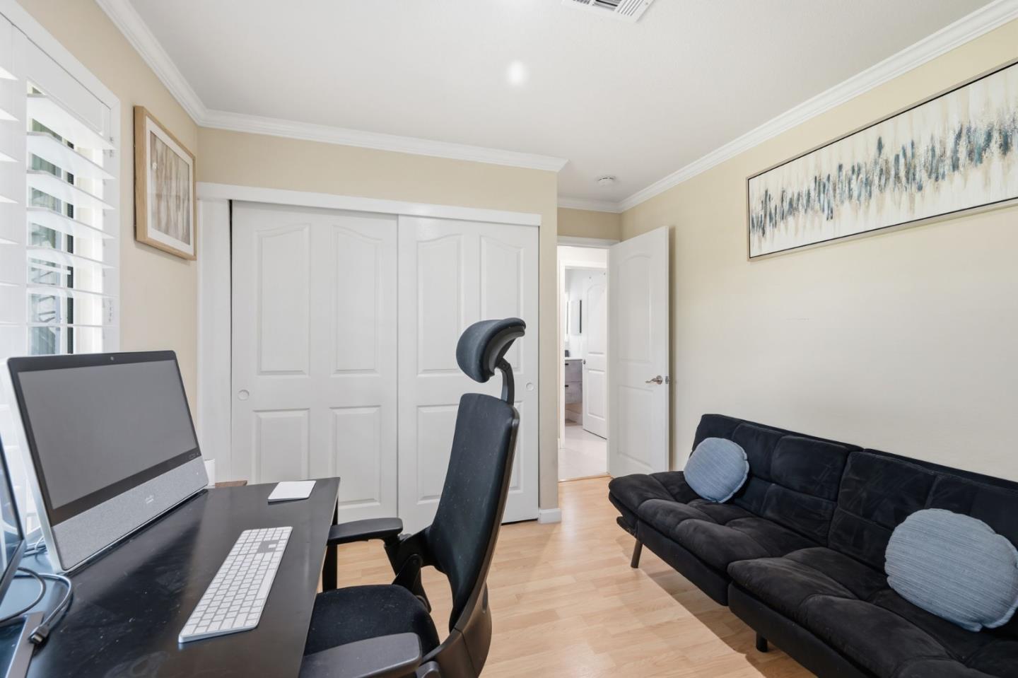 Detail Gallery Image 23 of 47 For 582 Oldbrook Ct, San Jose,  CA 95111 - 4 Beds | 2 Baths