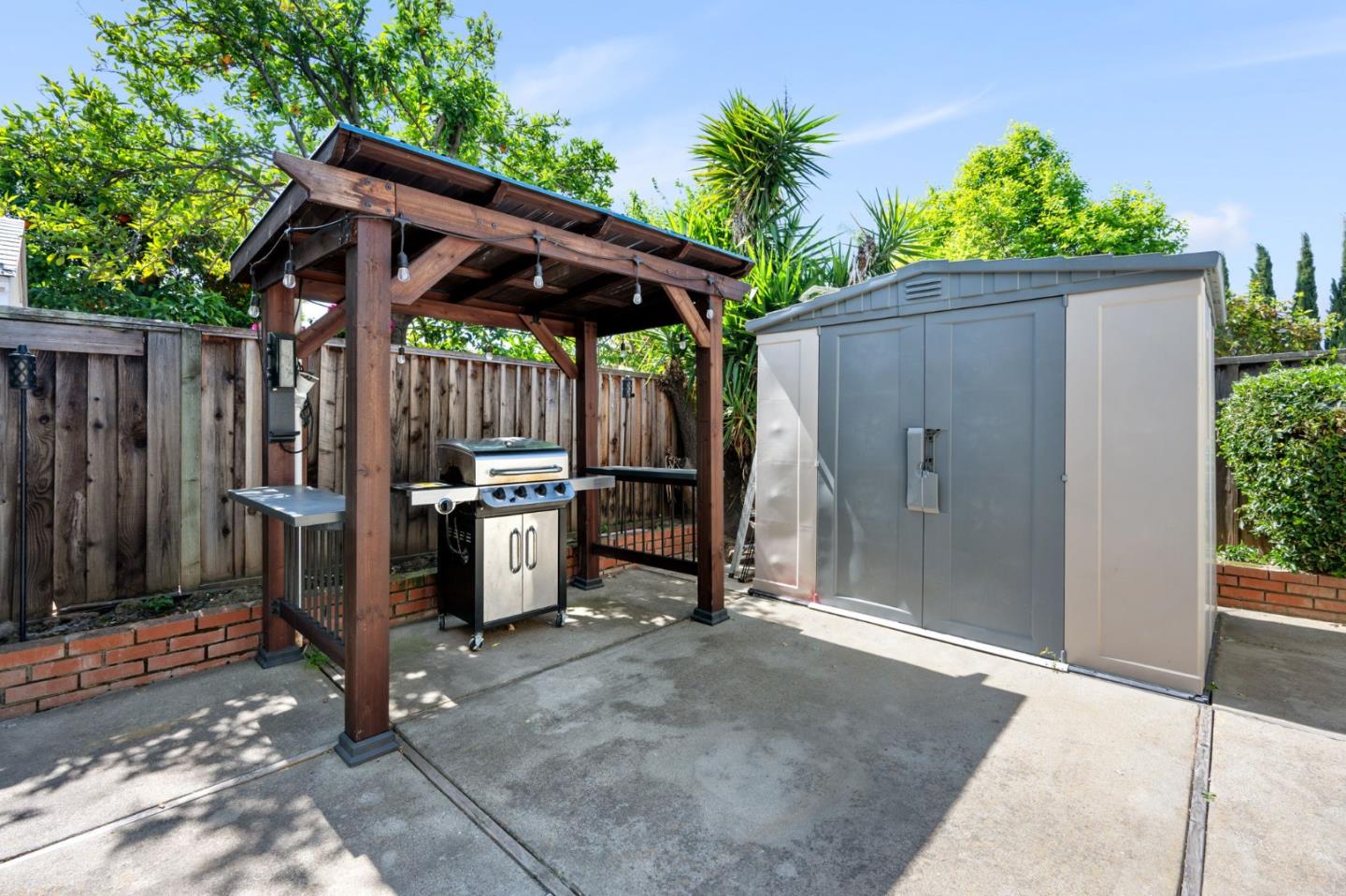 Detail Gallery Image 36 of 47 For 582 Oldbrook Ct, San Jose,  CA 95111 - 4 Beds | 2 Baths