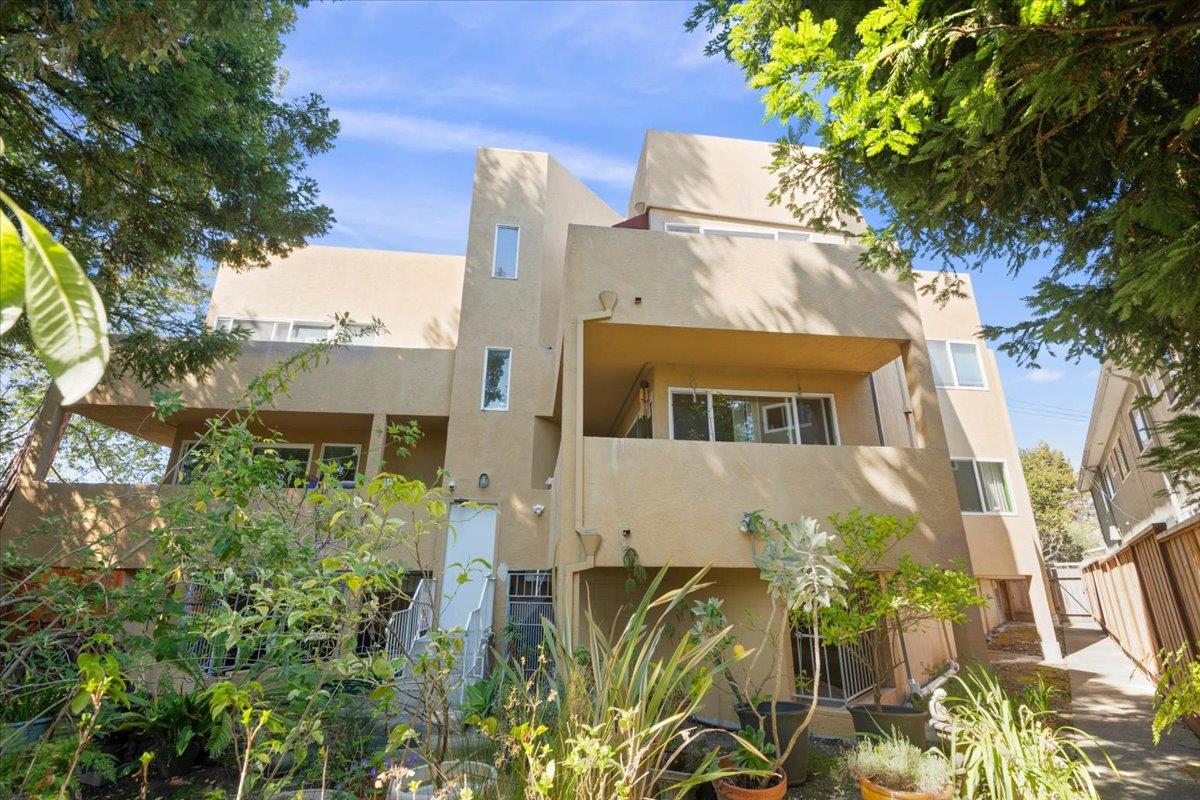 Detail Gallery Image 21 of 23 For 1626 Francisco St, Berkeley,  CA 94703 - – Beds | – Baths