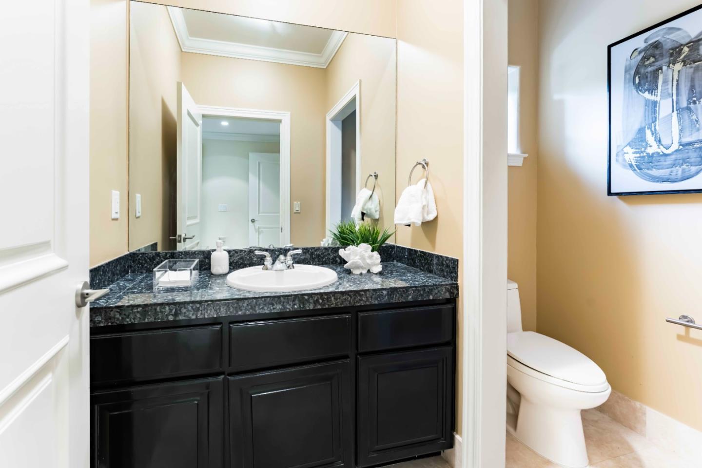 Detail Gallery Image 16 of 37 For 199 Hardwick Rd, Woodside,  CA 94062 - 4 Beds | 4/1 Baths