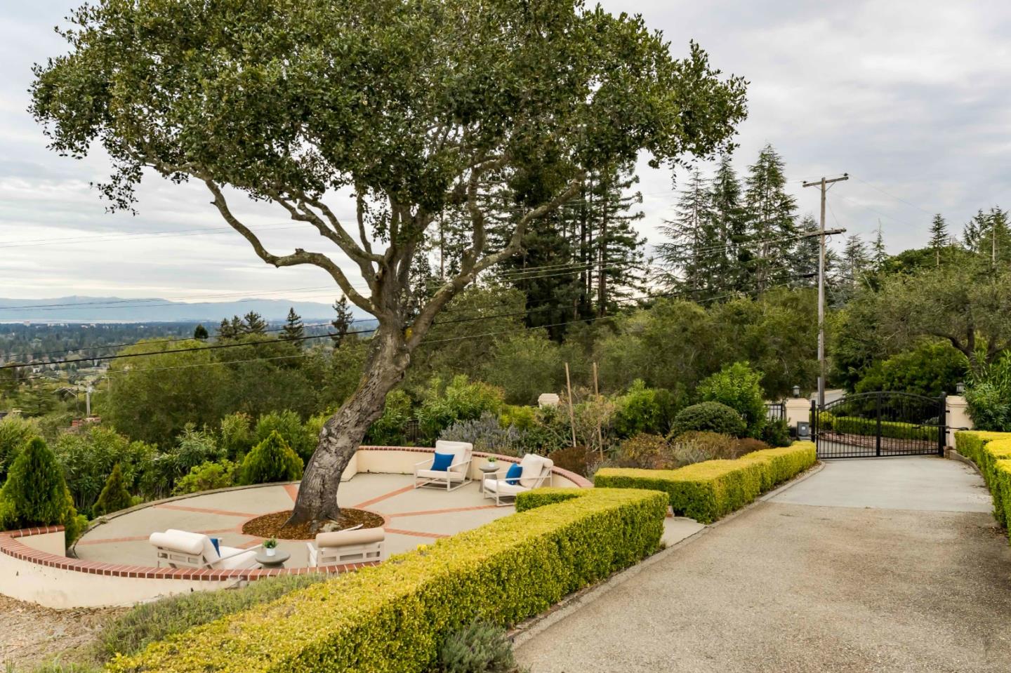 Detail Gallery Image 37 of 37 For 199 Hardwick Rd, Woodside,  CA 94062 - 4 Beds | 4/1 Baths