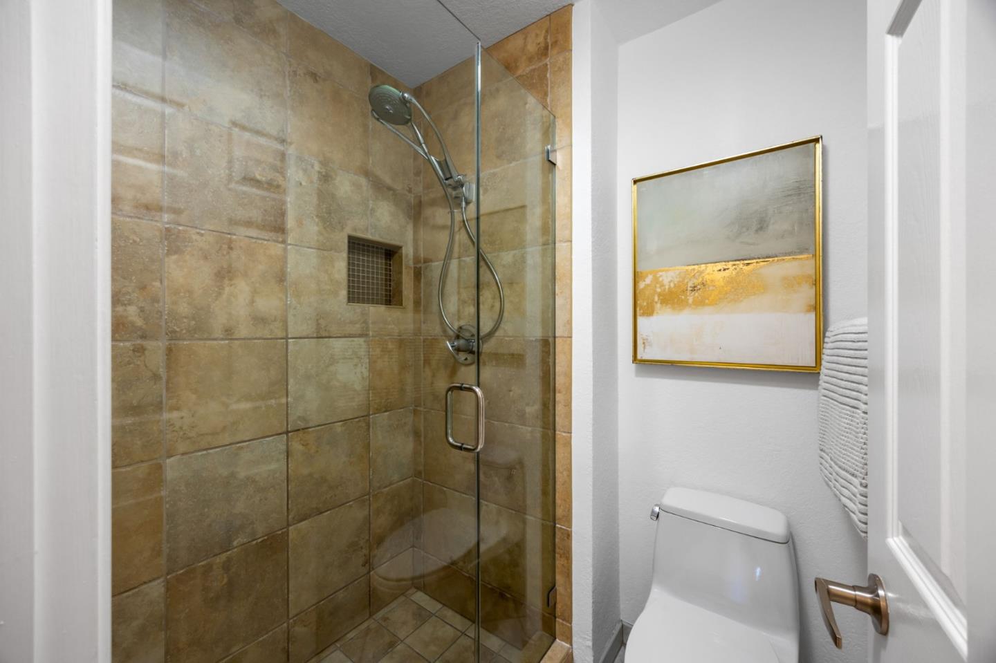 Detail Gallery Image 17 of 31 For 320 Vallejo Dr #30,  Millbrae,  CA 94030 - 3 Beds | 2 Baths