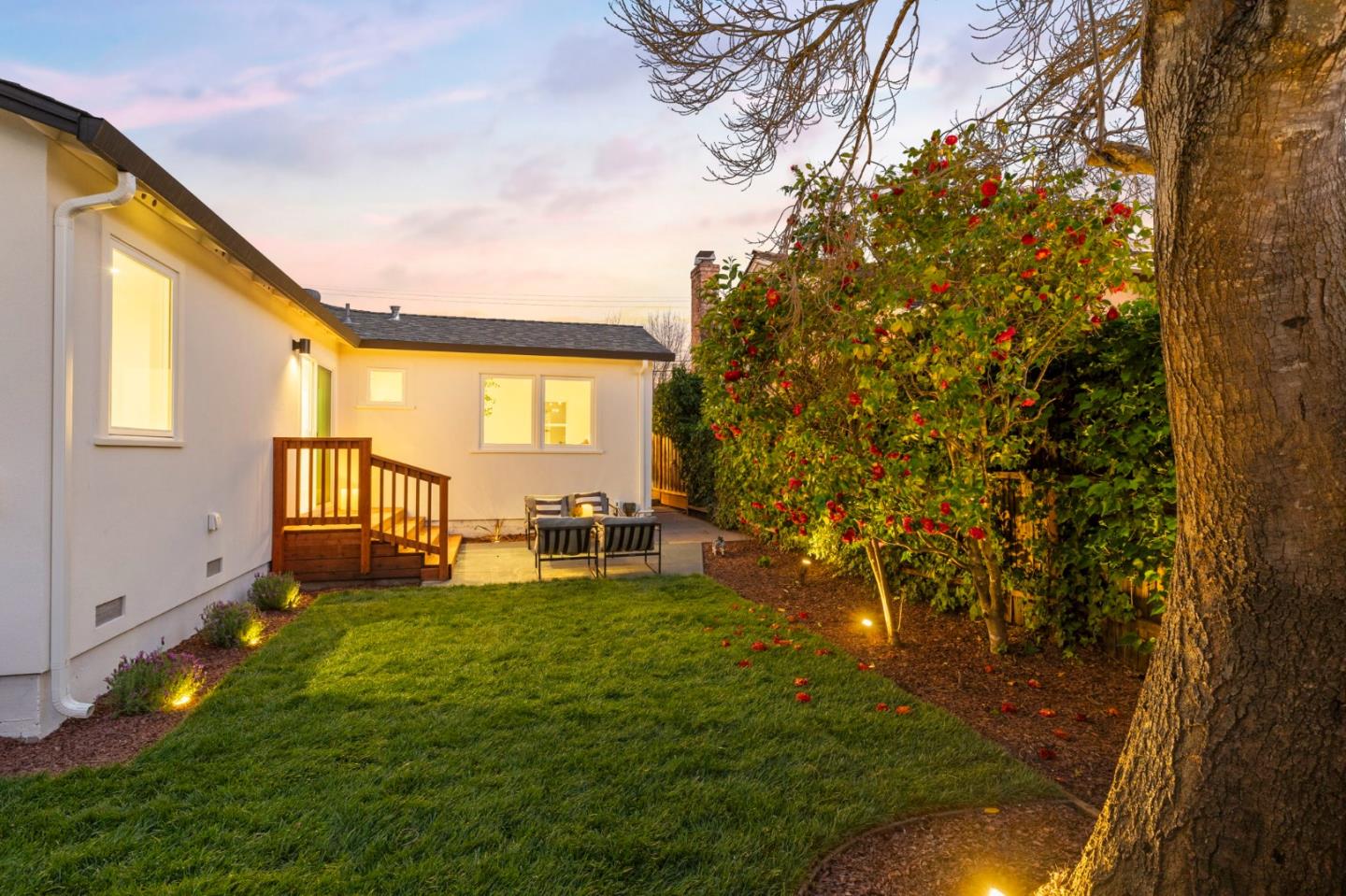 Detail Gallery Image 24 of 34 For 2044 Saint Francis Way, San Carlos,  CA 94070 - 3 Beds | 2 Baths