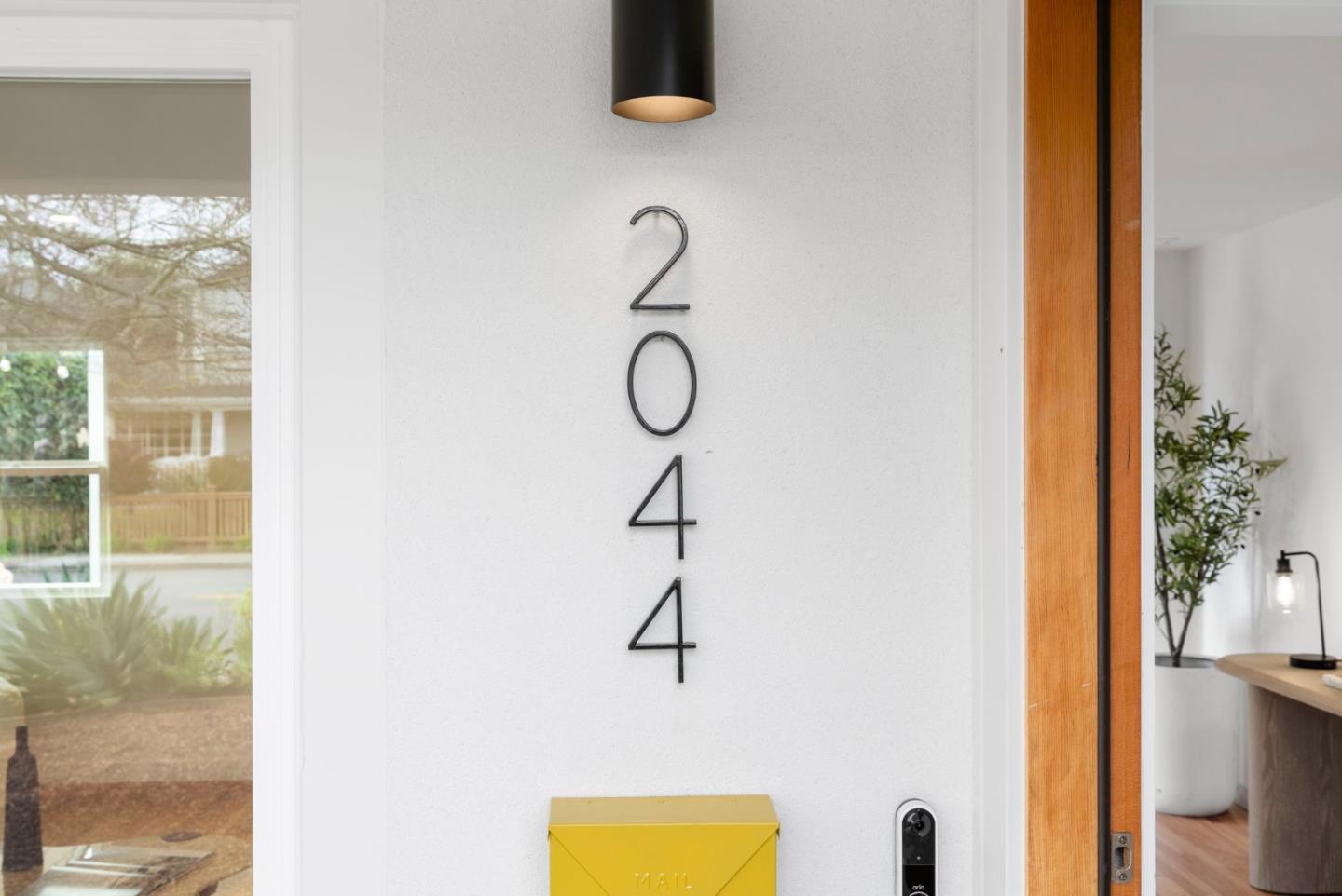 Detail Gallery Image 33 of 34 For 2044 Saint Francis Way, San Carlos,  CA 94070 - 3 Beds | 2 Baths