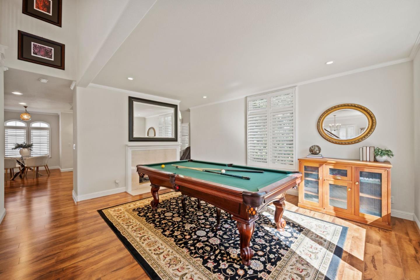 Detail Gallery Image 10 of 39 For 760 Partridge Ave, Menlo Park,  CA 94025 - 3 Beds | 2/1 Baths