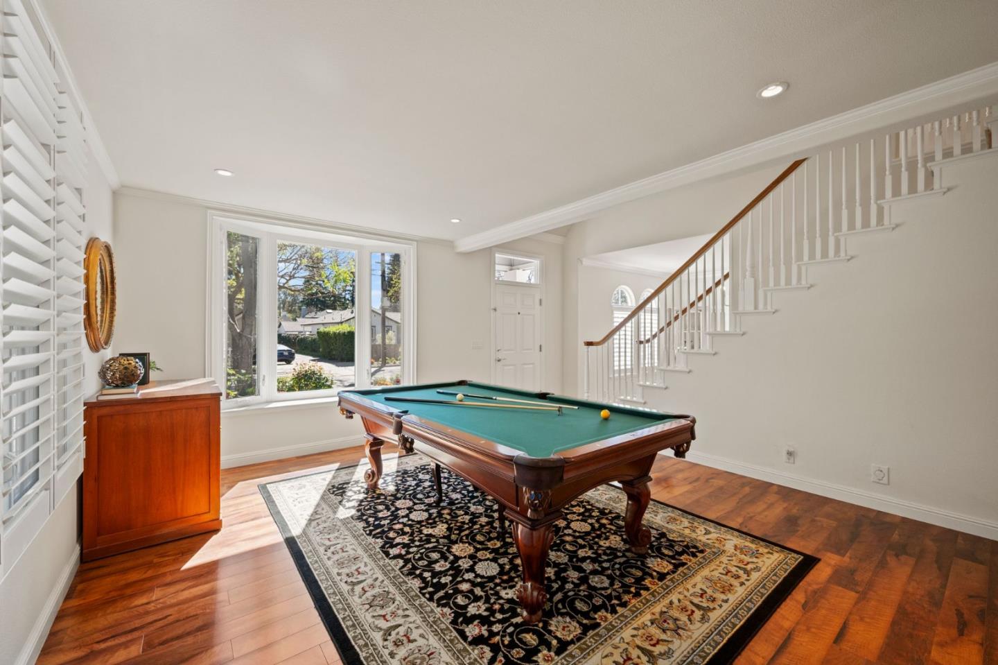 Detail Gallery Image 11 of 39 For 760 Partridge Ave, Menlo Park,  CA 94025 - 3 Beds | 2/1 Baths