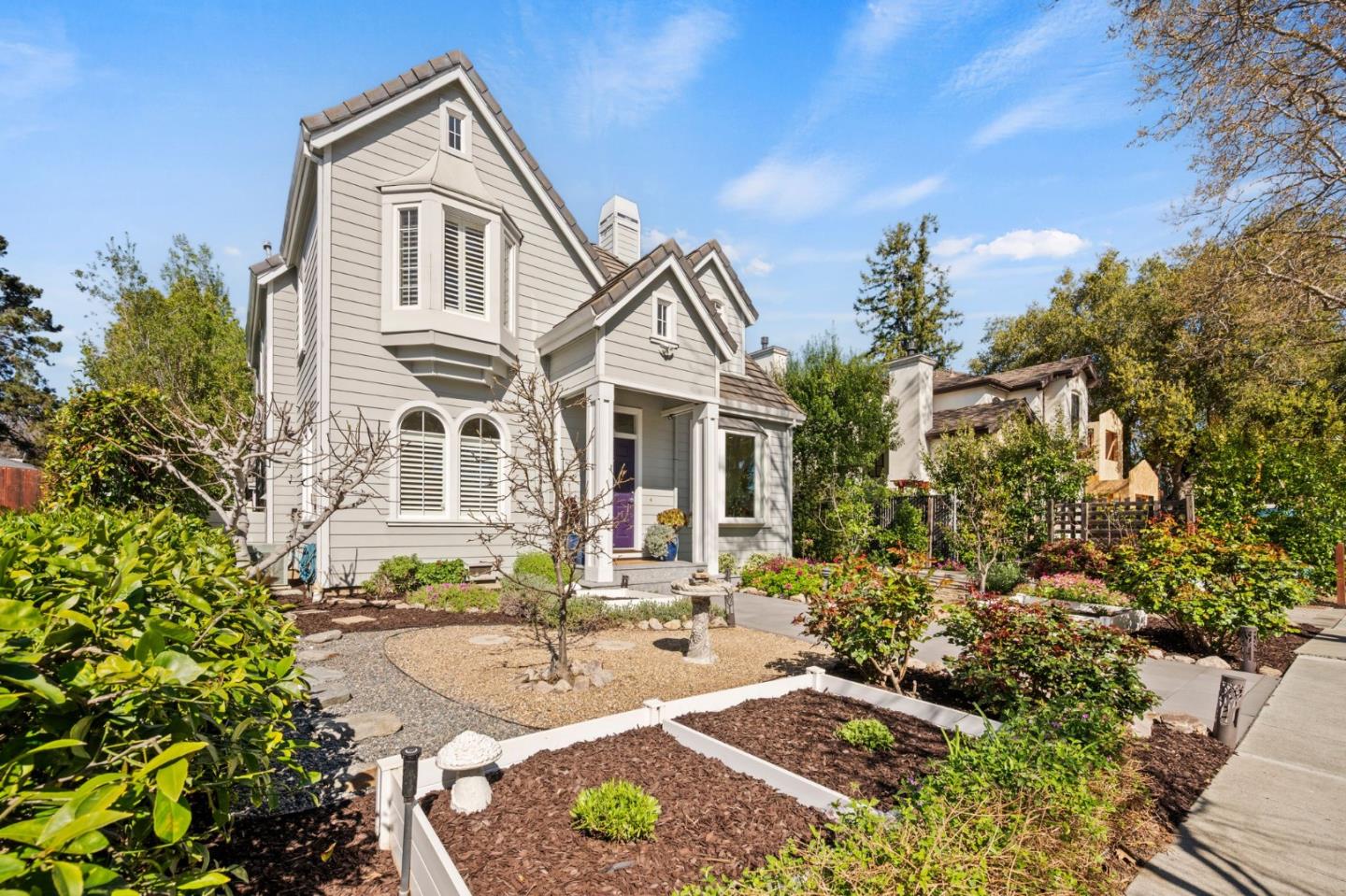 Detail Gallery Image 33 of 39 For 760 Partridge Ave, Menlo Park,  CA 94025 - 3 Beds | 2/1 Baths