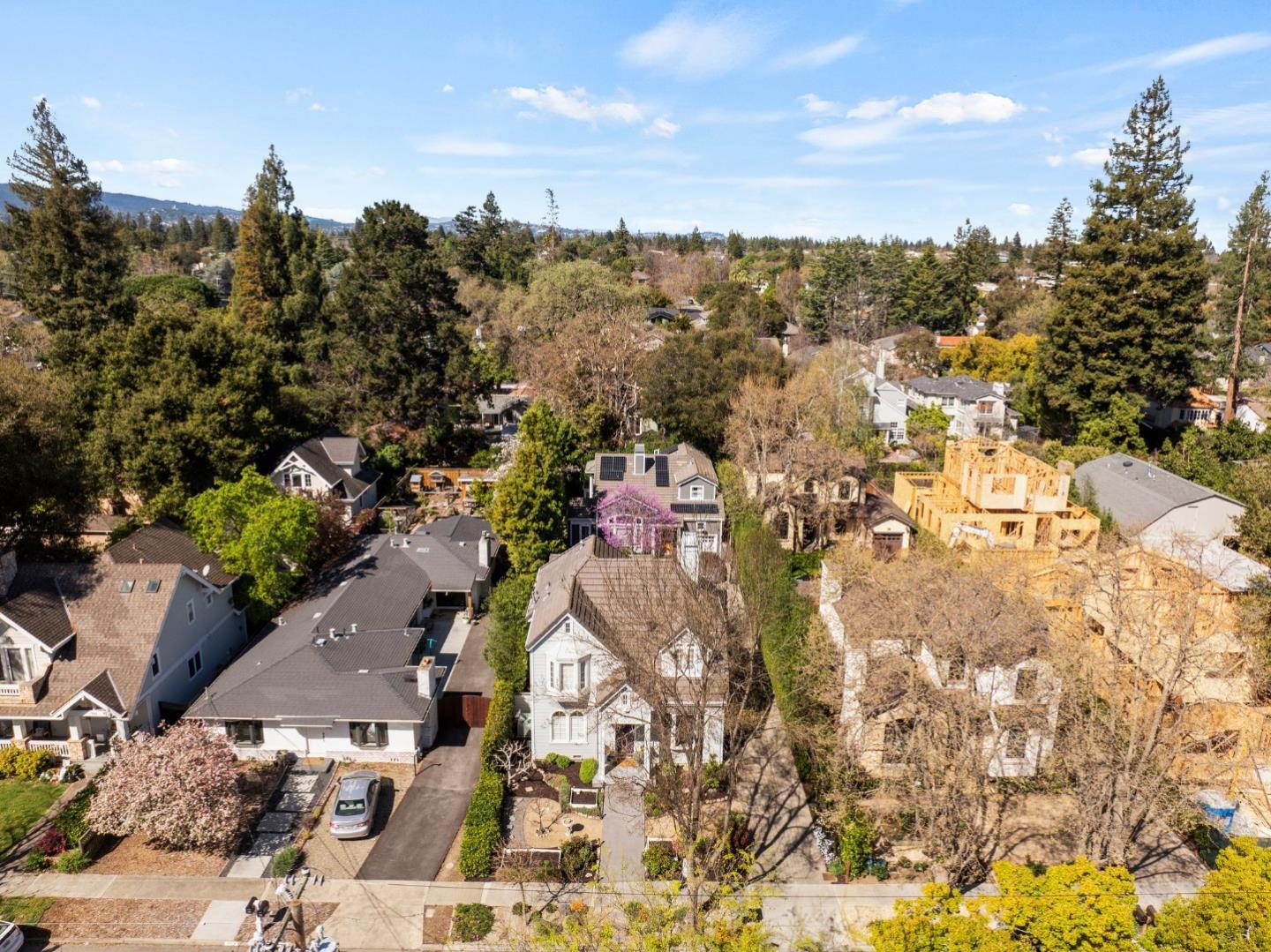 Detail Gallery Image 37 of 39 For 760 Partridge Ave, Menlo Park,  CA 94025 - 3 Beds | 2/1 Baths