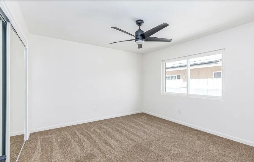 Detail Gallery Image 14 of 28 For 635 Paraiso, Spring Valley,  CA 91977 - 2 Beds | 2 Baths