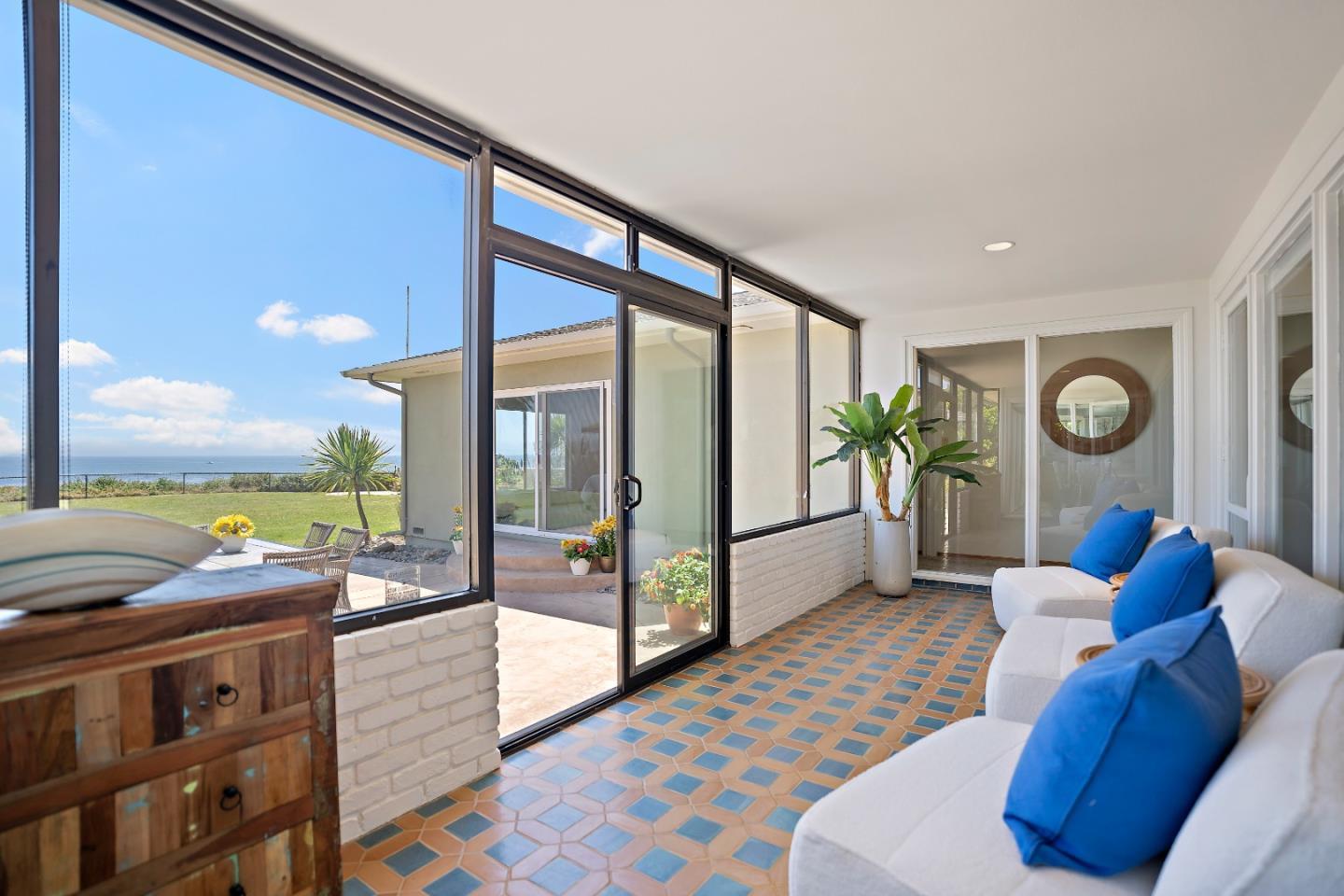 Detail Gallery Image 43 of 69 For 4120 Opal Cliff Dr, Santa Cruz,  CA 95062 - 3 Beds | 2/1 Baths