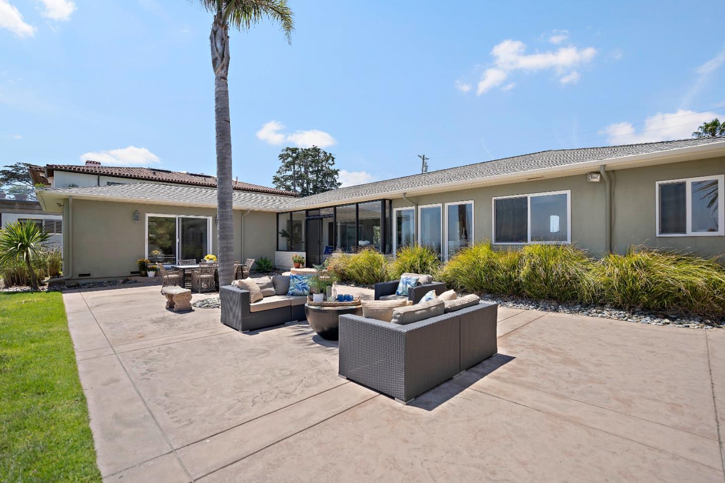 Detail Gallery Image 48 of 69 For 4120 Opal Cliff Dr, Santa Cruz,  CA 95062 - 3 Beds | 2/1 Baths