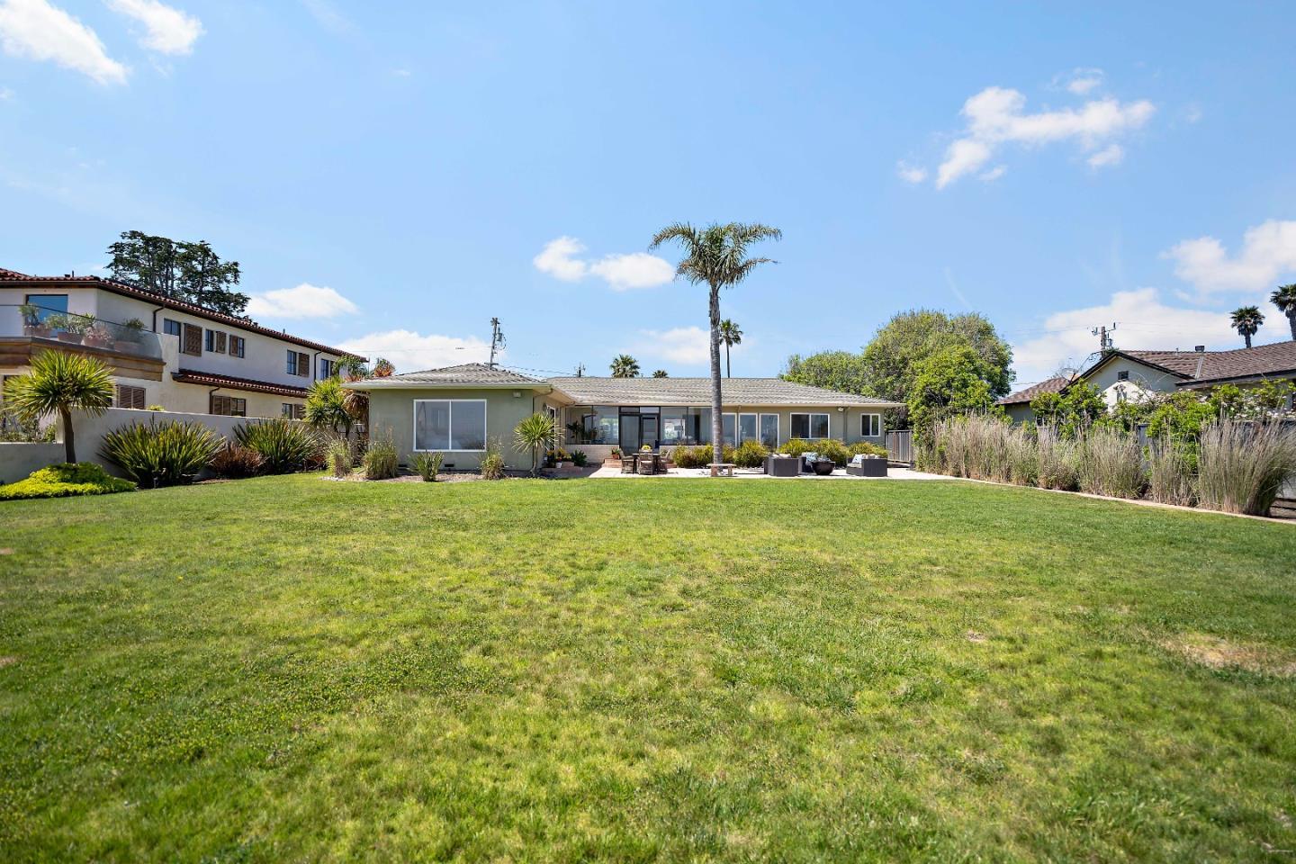 Detail Gallery Image 55 of 69 For 4120 Opal Cliff Dr, Santa Cruz,  CA 95062 - 3 Beds | 2/1 Baths