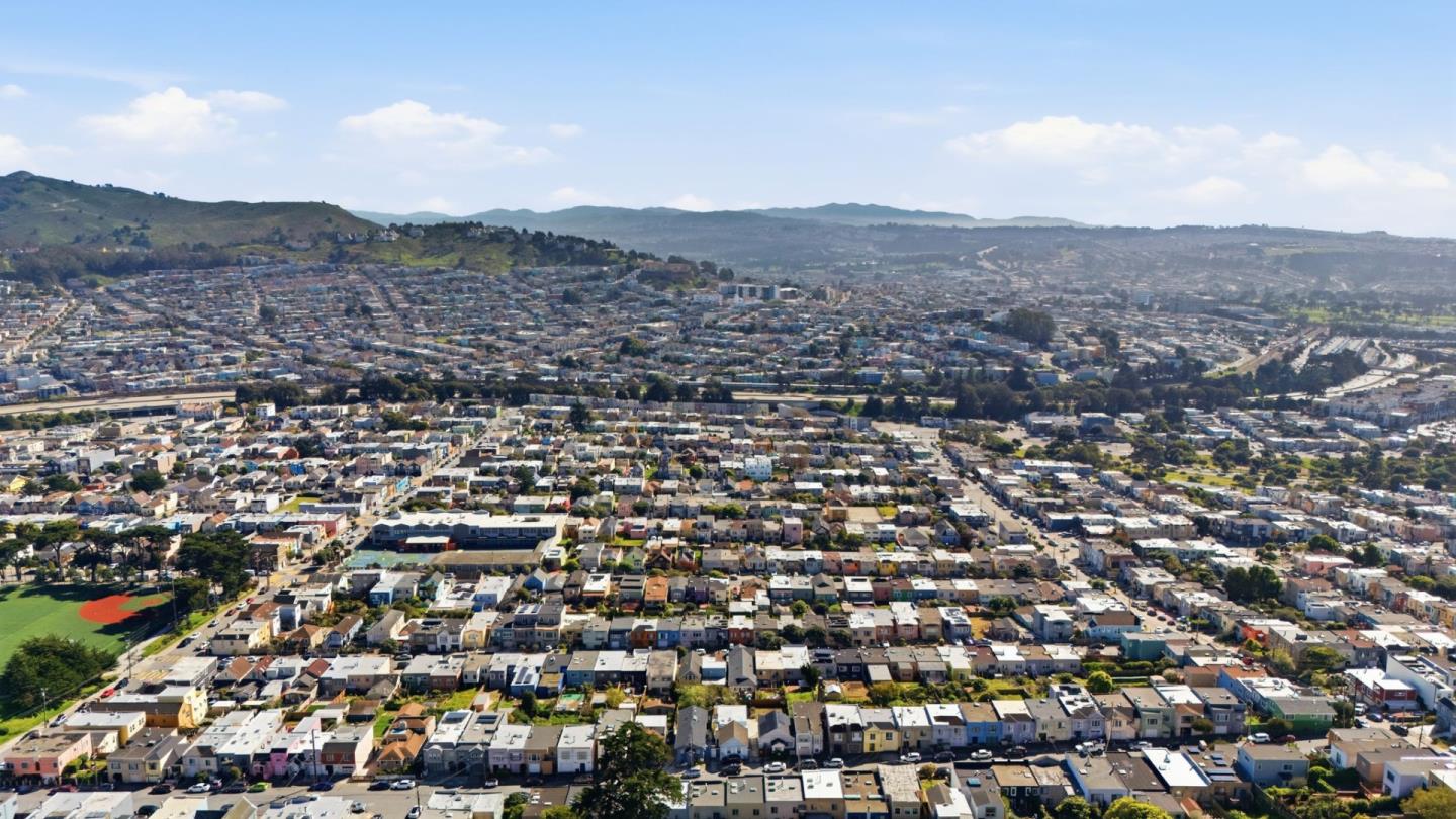 Detail Gallery Image 32 of 51 For 14 Jules Ave, San Francisco,  CA 94112 - 3 Beds | 2 Baths