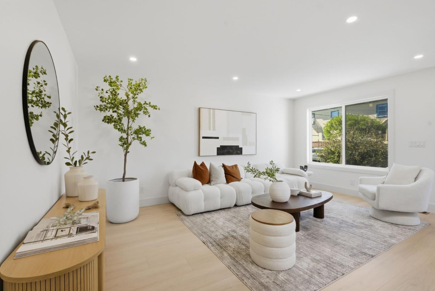 Detail Gallery Image 4 of 51 For 14 Jules Ave, San Francisco,  CA 94112 - 3 Beds | 2 Baths