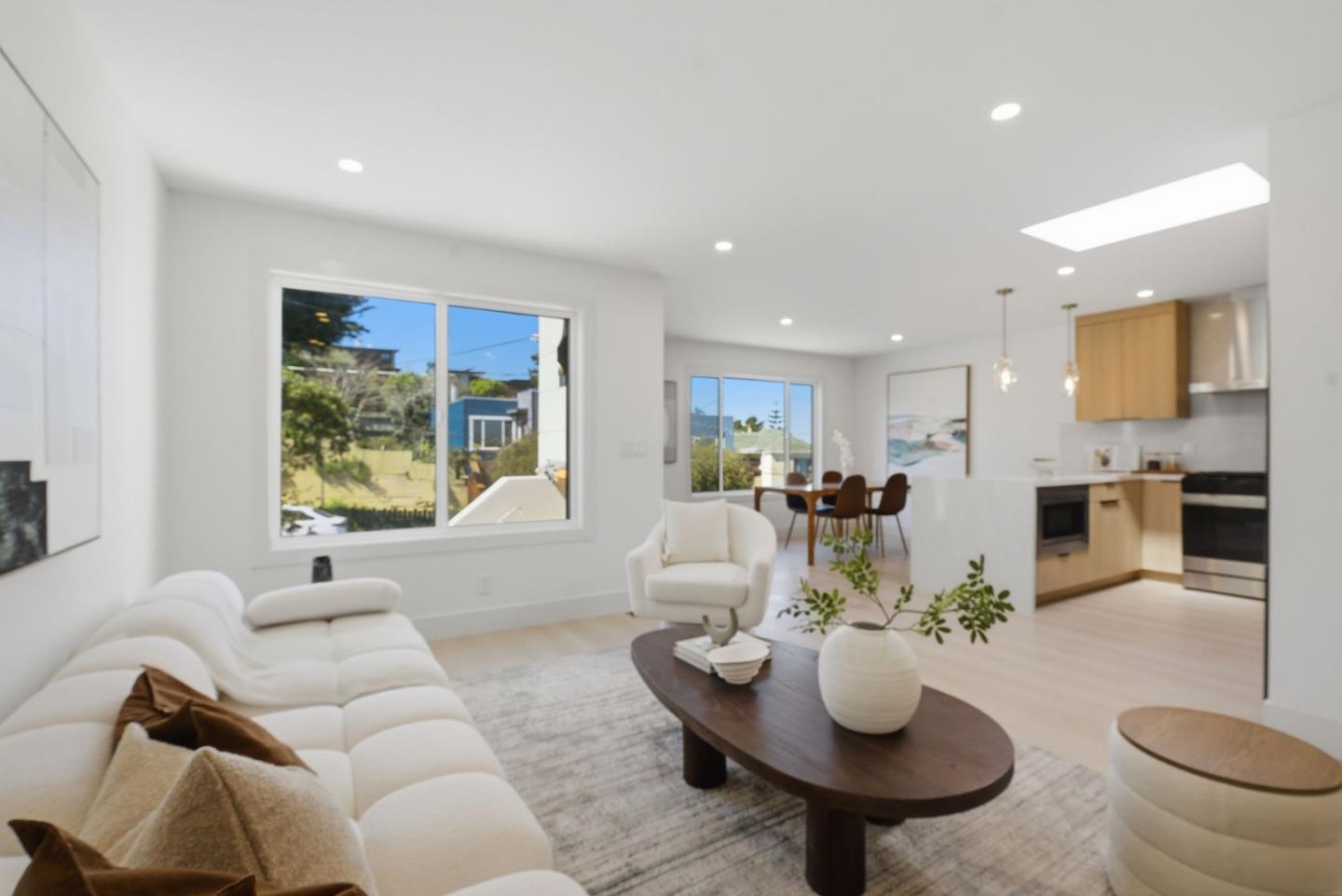 Detail Gallery Image 5 of 51 For 14 Jules Ave, San Francisco,  CA 94112 - 3 Beds | 2 Baths