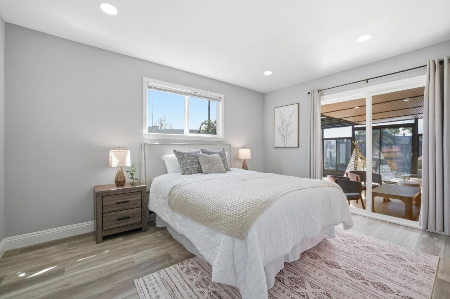 Detail Gallery Image 8 of 12 For 1116 Oakbluff Ct, San Jose,  CA 95131 - 3 Beds | 2 Baths