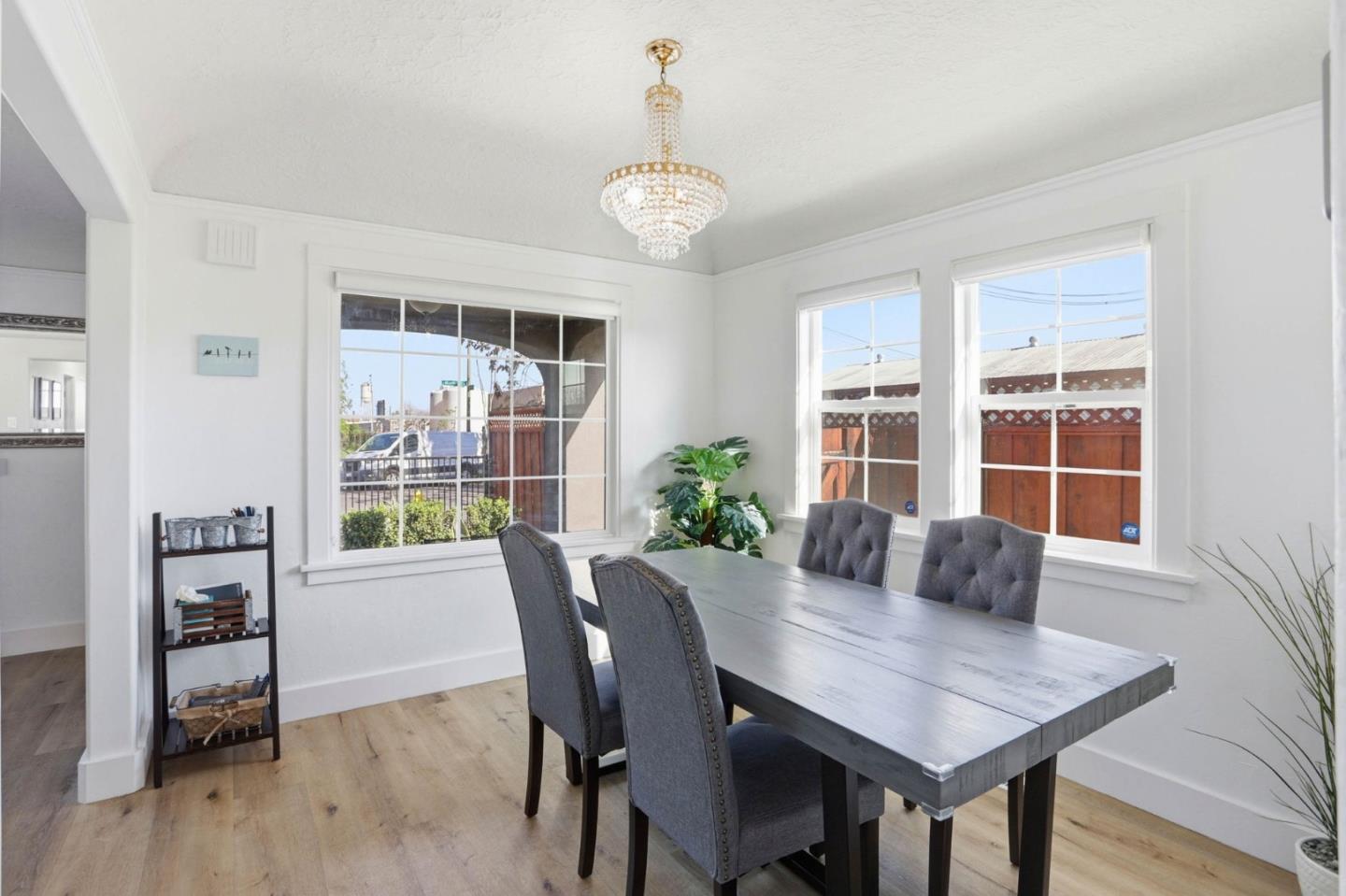 Detail Gallery Image 12 of 42 For 166 E Humboldt St, San Jose,  CA 95112 - 2 Beds | 1 Baths