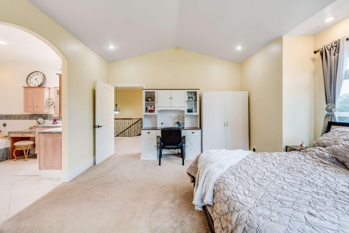 Detail Gallery Image 21 of 43 For 17645 Manzanita Dr, Morgan Hill,  CA 95037 - 4 Beds | 4/1 Baths