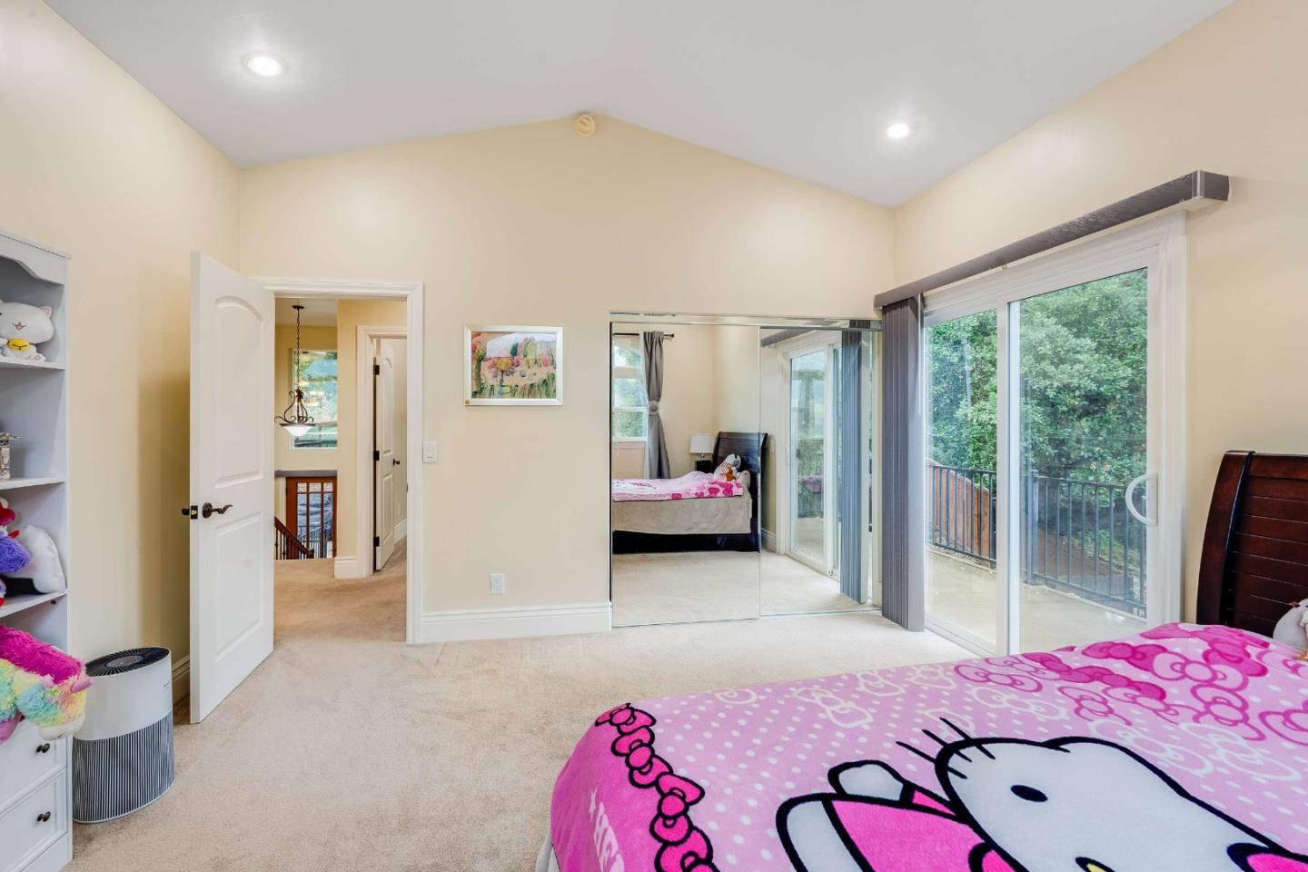 Detail Gallery Image 25 of 43 For 17645 Manzanita Dr, Morgan Hill,  CA 95037 - 4 Beds | 4/1 Baths