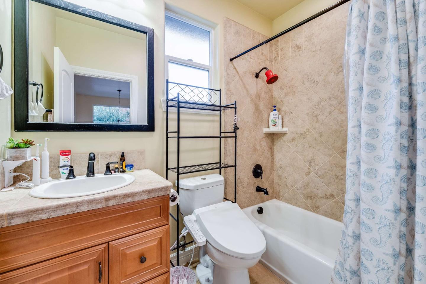 Detail Gallery Image 27 of 43 For 17645 Manzanita Dr, Morgan Hill,  CA 95037 - 4 Beds | 4/1 Baths