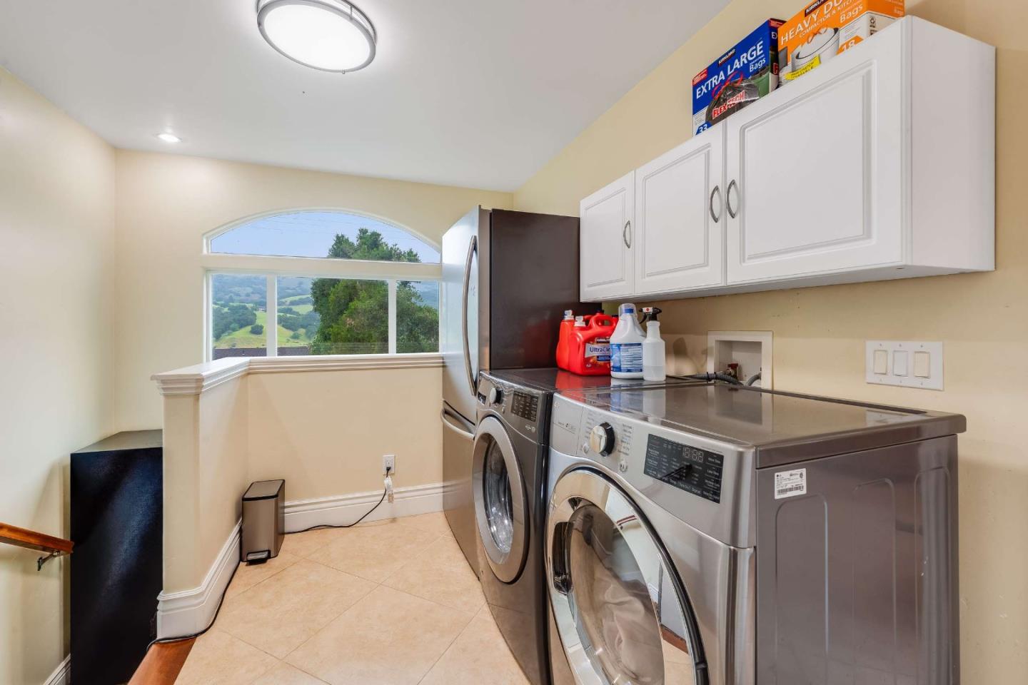 Detail Gallery Image 34 of 43 For 17645 Manzanita Dr, Morgan Hill,  CA 95037 - 4 Beds | 4/1 Baths