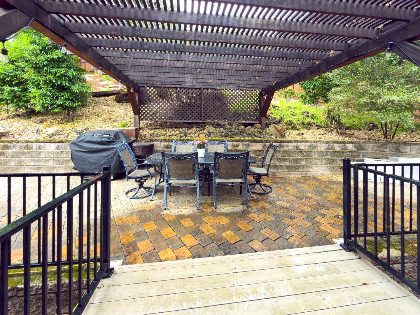 Detail Gallery Image 39 of 43 For 17645 Manzanita Dr, Morgan Hill,  CA 95037 - 4 Beds | 4/1 Baths