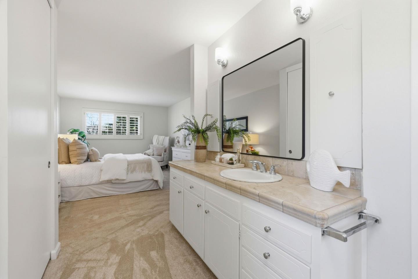 Detail Gallery Image 23 of 53 For 997 Wallace Dr, San Jose,  CA 95120 - 4 Beds | 2/1 Baths