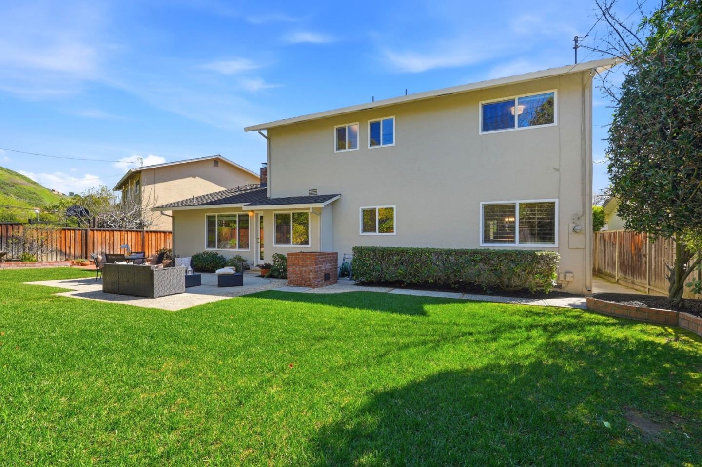 Detail Gallery Image 29 of 53 For 997 Wallace Dr, San Jose,  CA 95120 - 4 Beds | 2/1 Baths