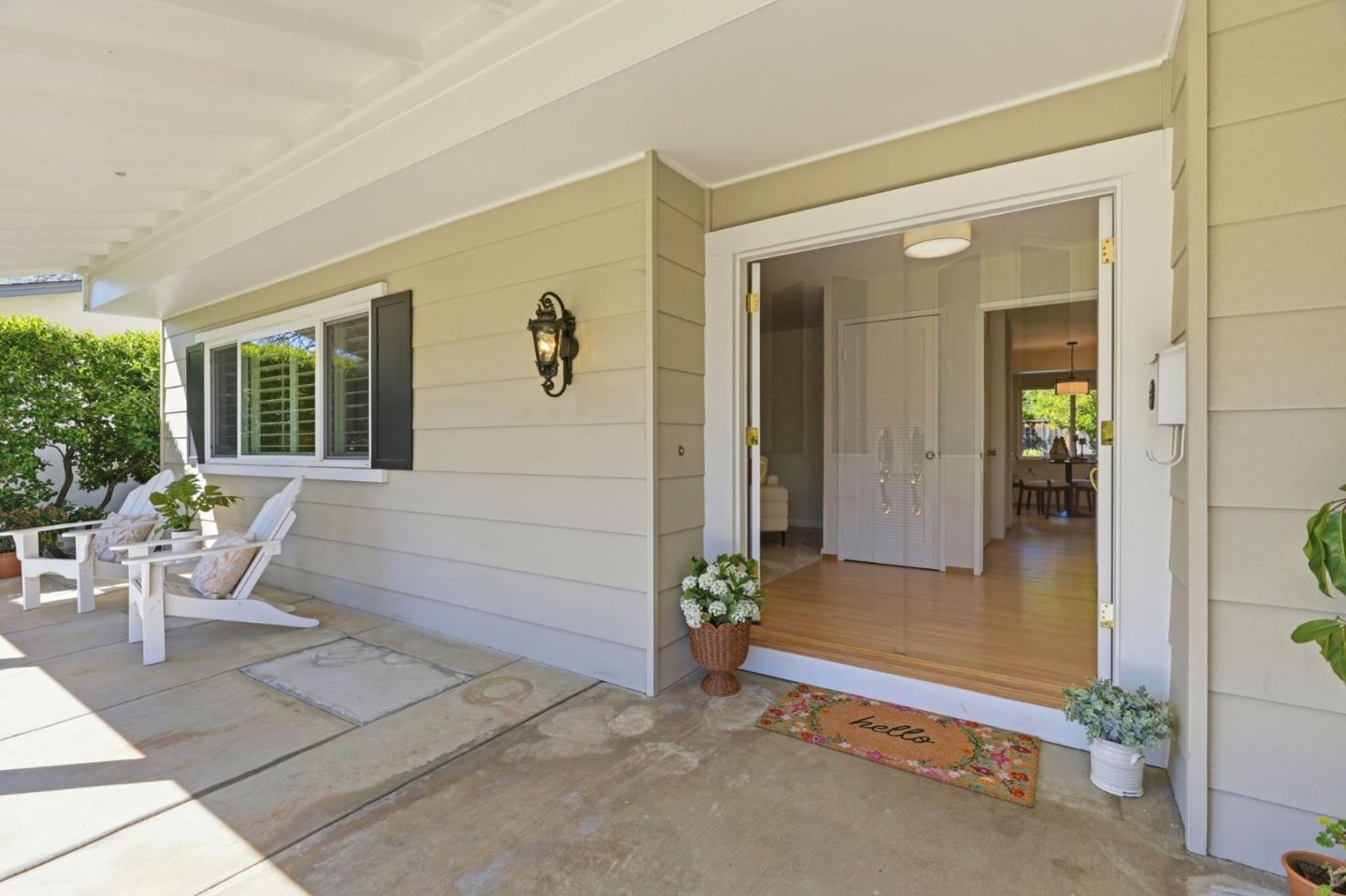 Detail Gallery Image 3 of 53 For 997 Wallace Dr, San Jose,  CA 95120 - 4 Beds | 2/1 Baths