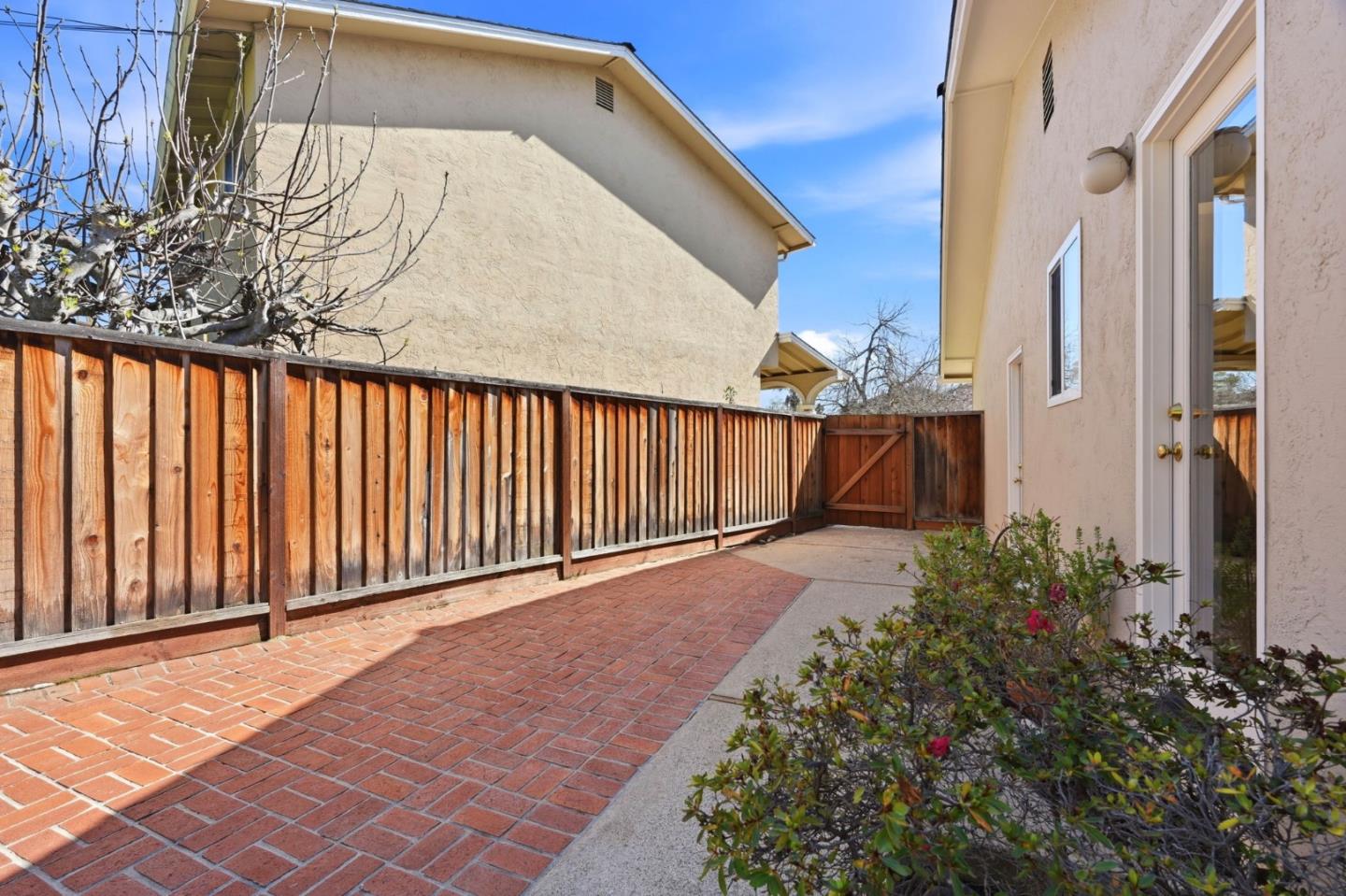 Detail Gallery Image 34 of 53 For 997 Wallace Dr, San Jose,  CA 95120 - 4 Beds | 2/1 Baths