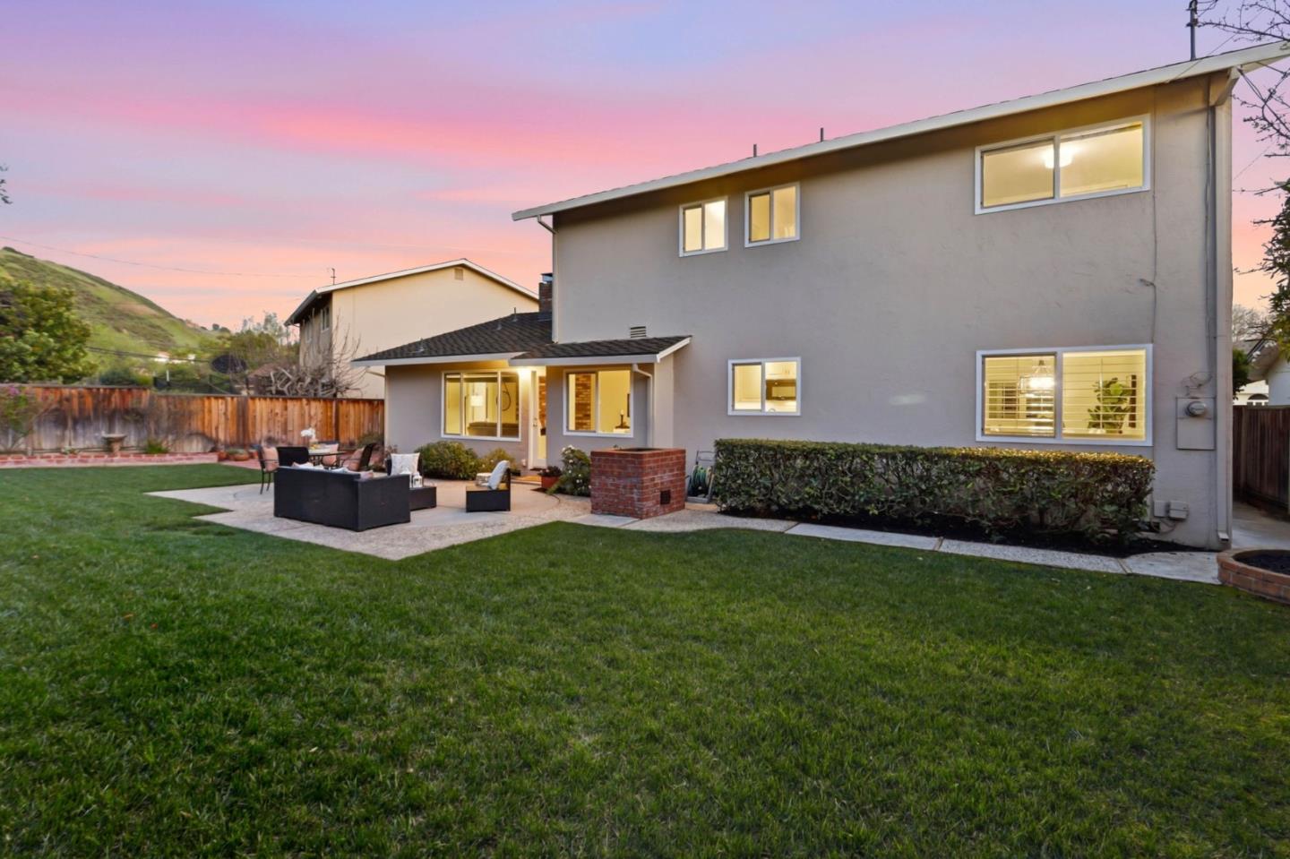 Detail Gallery Image 41 of 53 For 997 Wallace Dr, San Jose,  CA 95120 - 4 Beds | 2/1 Baths