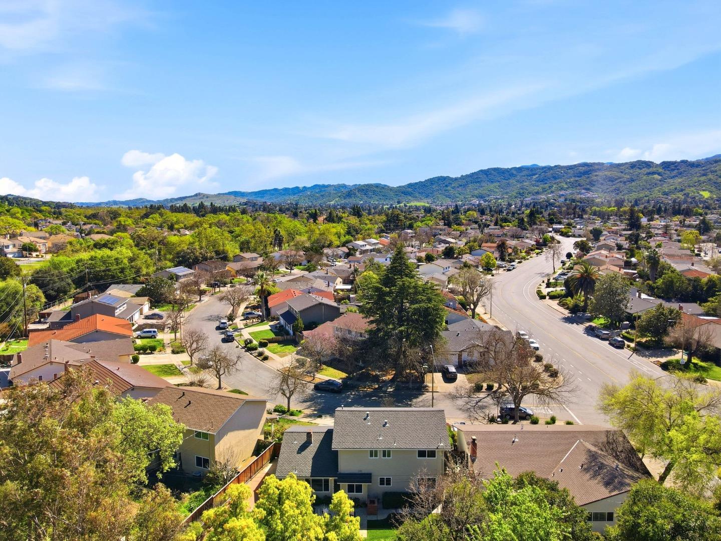 Detail Gallery Image 50 of 53 For 997 Wallace Dr, San Jose,  CA 95120 - 4 Beds | 2/1 Baths