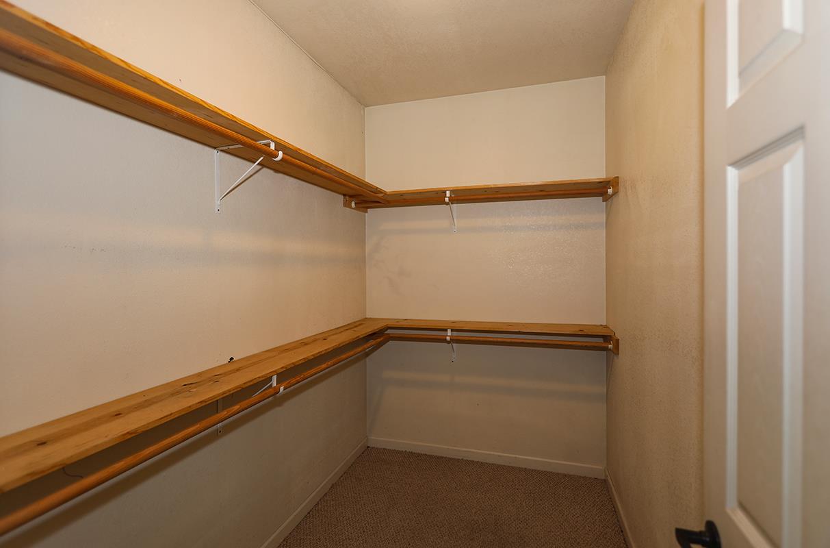 Detail Gallery Image 12 of 16 For 9219 Holly St, Oakland,  CA 94603 - 3 Beds | 2 Baths