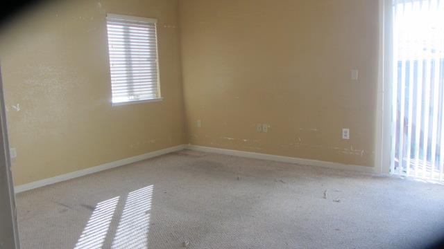 Detail Gallery Image 15 of 16 For 9219 Holly St, Oakland,  CA 94603 - 3 Beds | 2 Baths