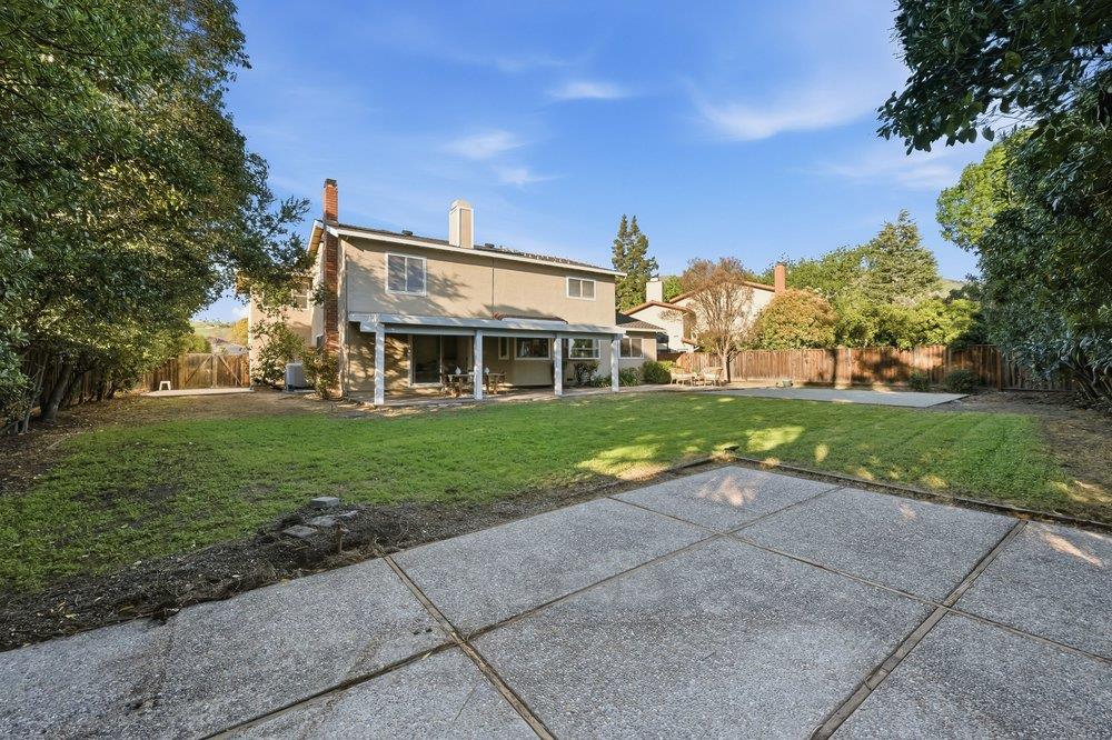 Detail Gallery Image 20 of 61 For 716 Sussex Pl, Milpitas,  CA 95035 - 4 Beds | 3 Baths