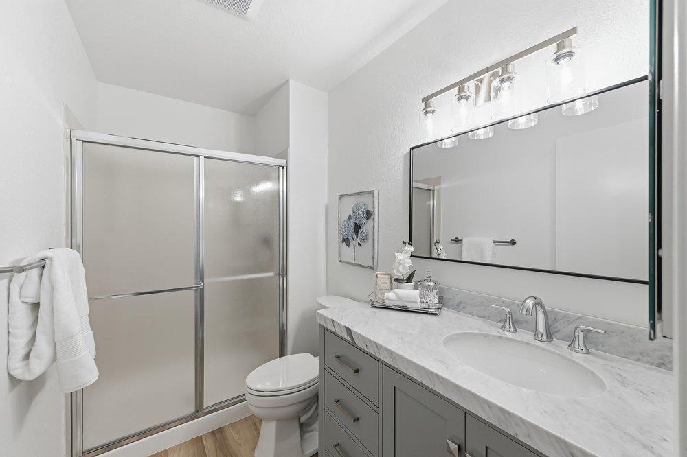 Detail Gallery Image 29 of 61 For 716 Sussex Pl, Milpitas,  CA 95035 - 4 Beds | 3 Baths