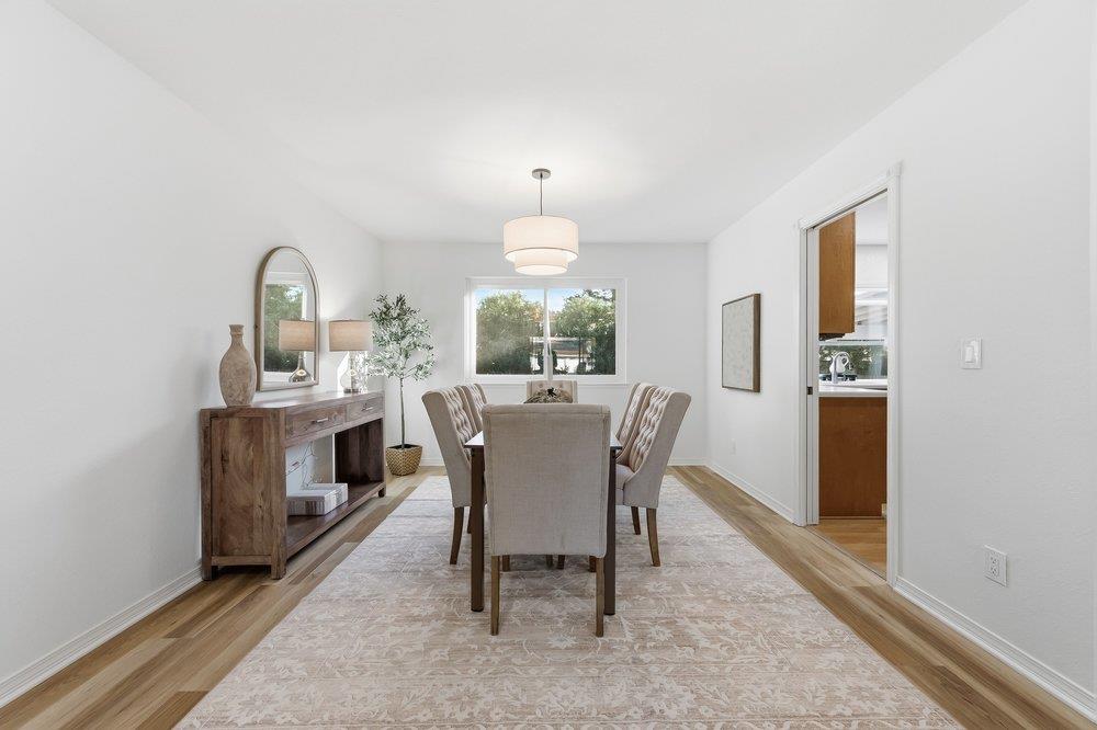 Detail Gallery Image 8 of 61 For 716 Sussex Pl, Milpitas,  CA 95035 - 4 Beds | 3 Baths