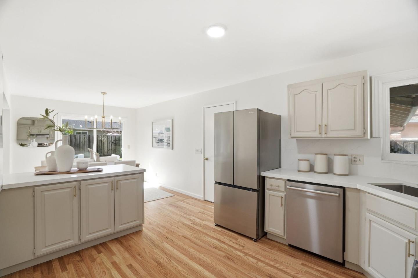 Detail Gallery Image 16 of 77 For 1554 Calinoma Dr, San Jose,  CA 95118 - 3 Beds | 2 Baths