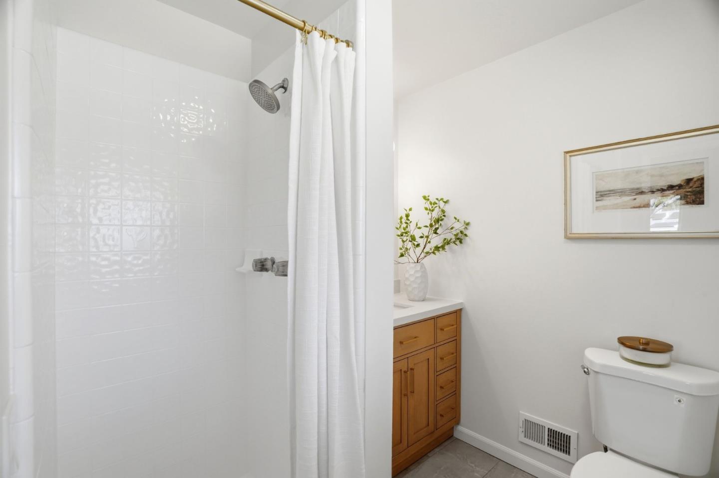 Detail Gallery Image 37 of 77 For 1554 Calinoma Dr, San Jose,  CA 95118 - 3 Beds | 2 Baths