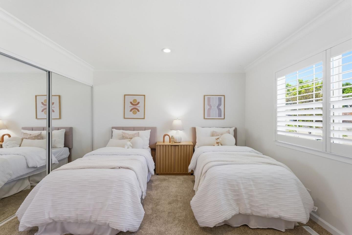 Detail Gallery Image 32 of 50 For 1696 Morning Glory Ln, San Jose,  CA 95124 - 4 Beds | 2 Baths