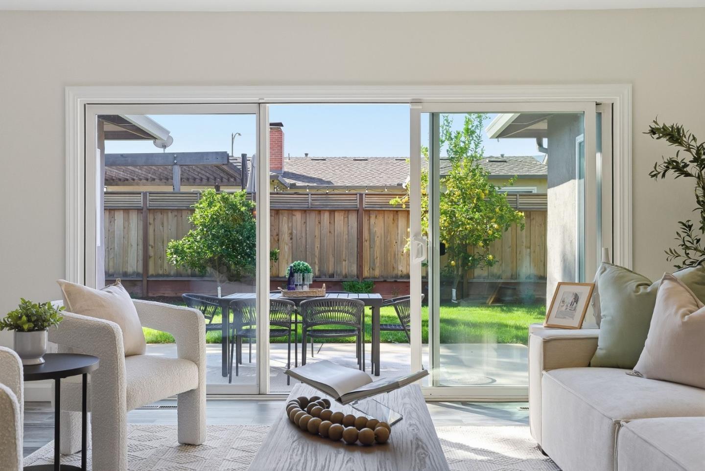 Detail Gallery Image 33 of 50 For 1696 Morning Glory Ln, San Jose,  CA 95124 - 4 Beds | 2 Baths