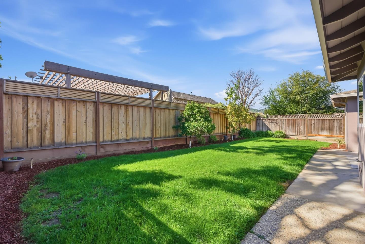 Detail Gallery Image 37 of 50 For 1696 Morning Glory Ln, San Jose,  CA 95124 - 4 Beds | 2 Baths