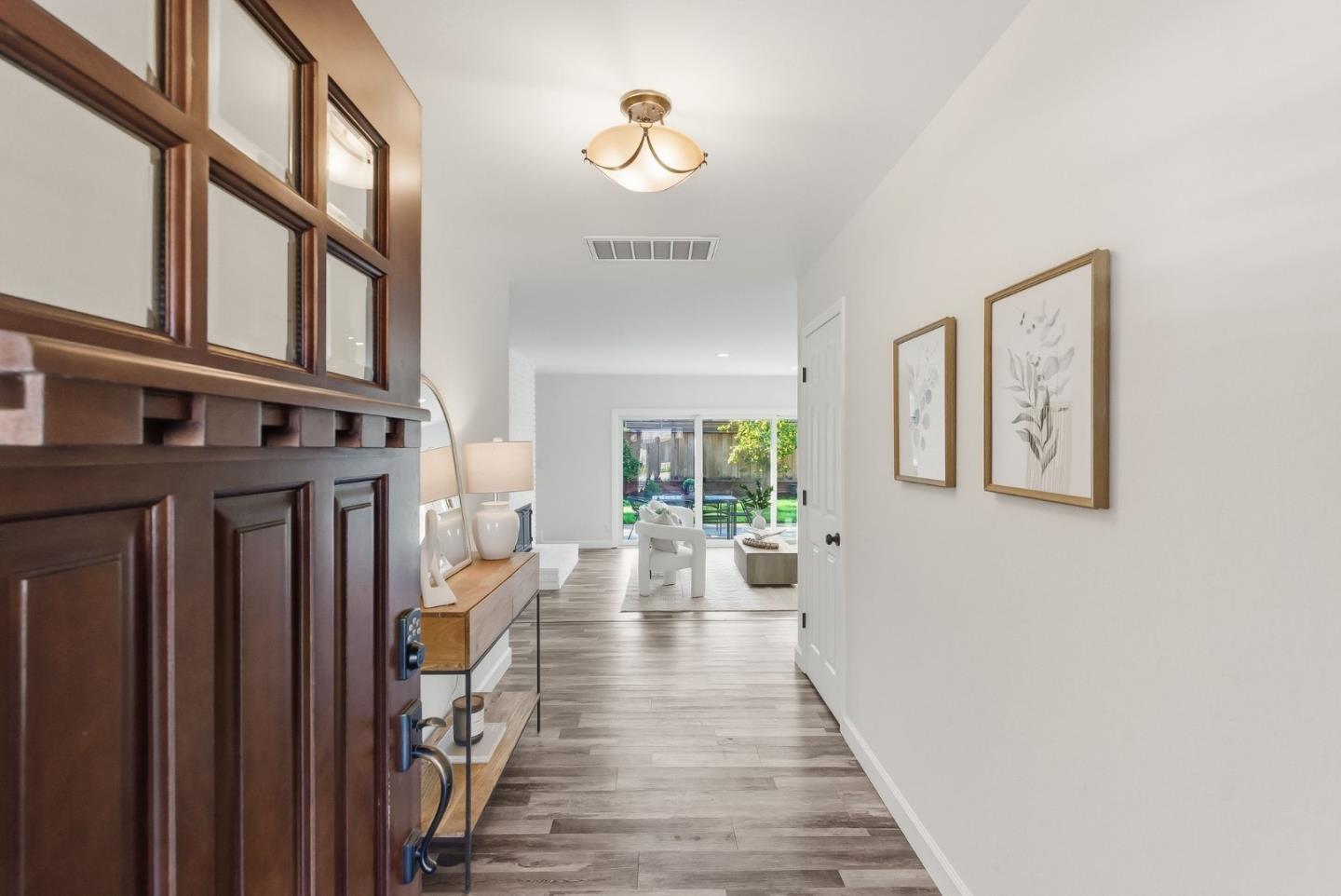 Detail Gallery Image 4 of 50 For 1696 Morning Glory Ln, San Jose,  CA 95124 - 4 Beds | 2 Baths