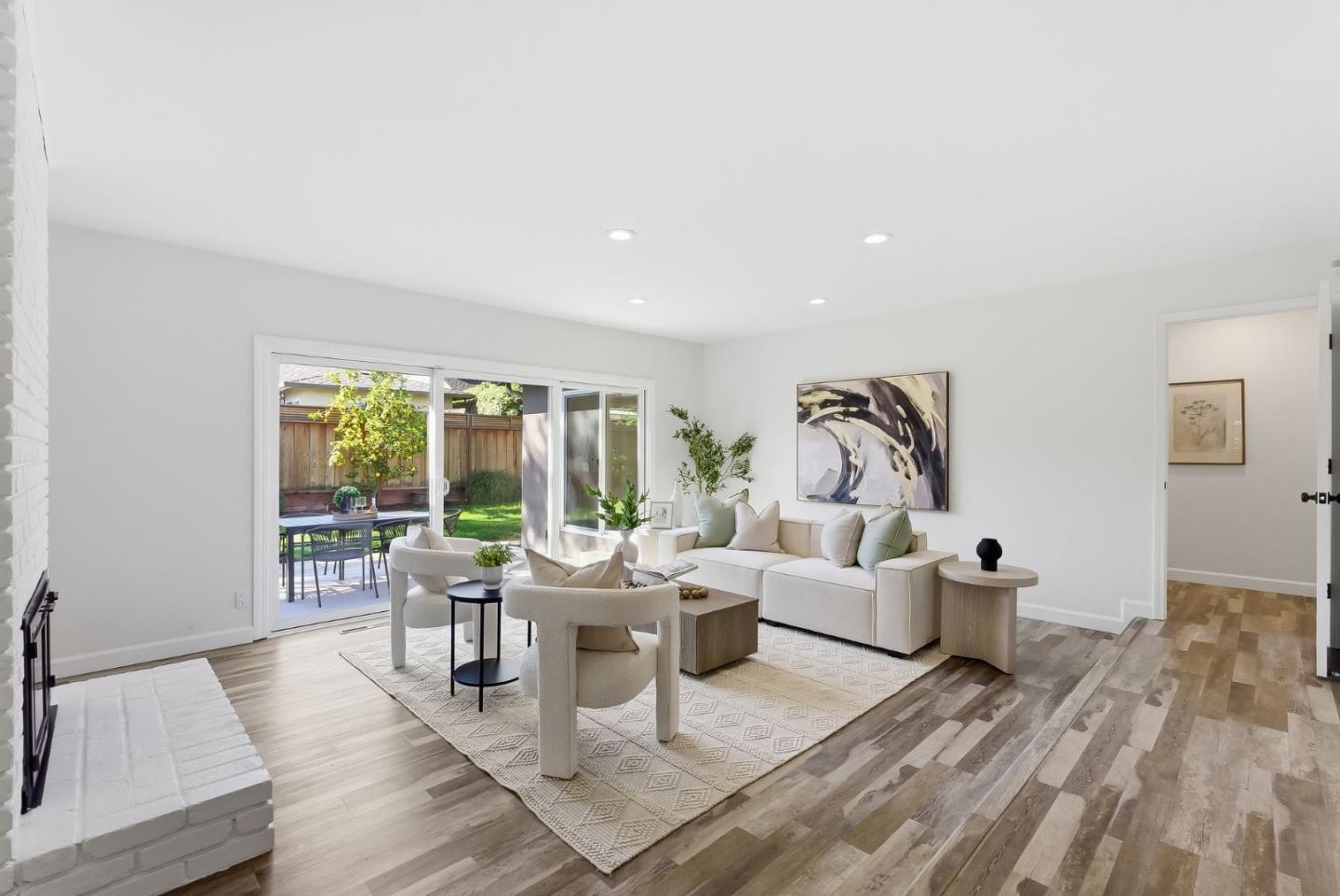 Detail Gallery Image 9 of 50 For 1696 Morning Glory Ln, San Jose,  CA 95124 - 4 Beds | 2 Baths