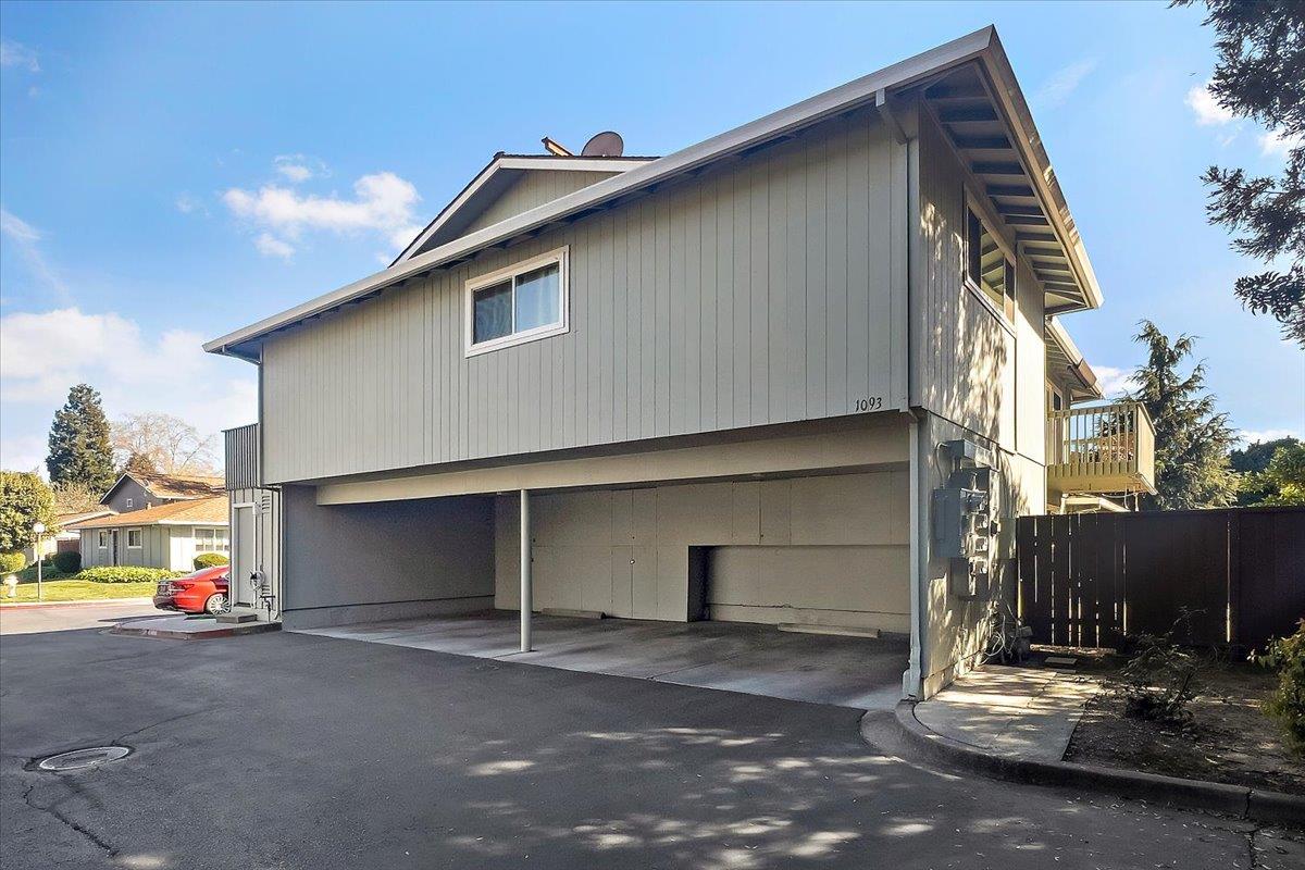 Detail Gallery Image 14 of 16 For 1093 Reed Ave #C,  Sunnyvale,  CA 94086 - 2 Beds | 1 Baths