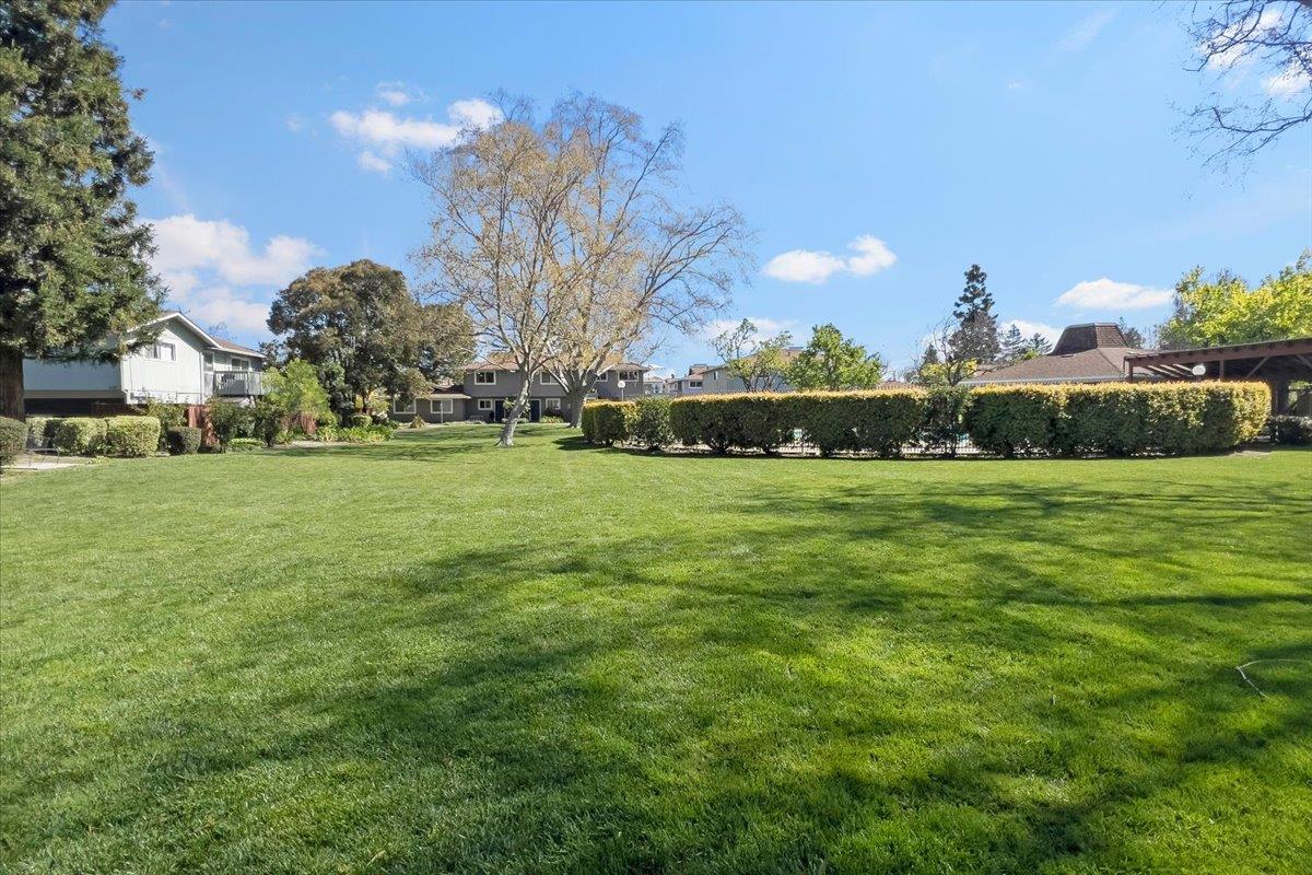 Detail Gallery Image 16 of 16 For 1093 Reed Ave #C,  Sunnyvale,  CA 94086 - 2 Beds | 1 Baths