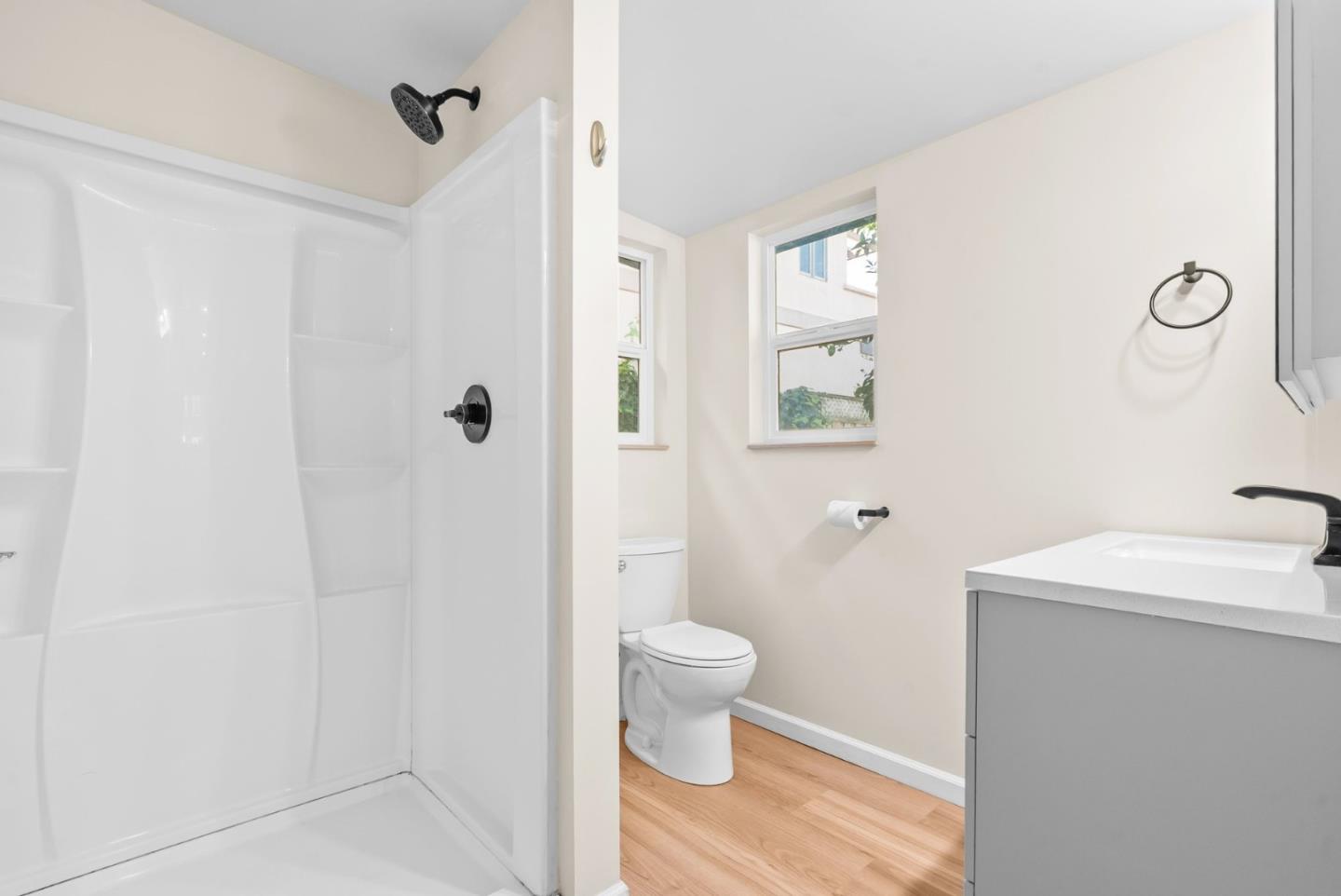 Detail Gallery Image 13 of 41 For 205 Fair Ave, Santa Cruz,  CA 95060 - 2 Beds | 1 Baths