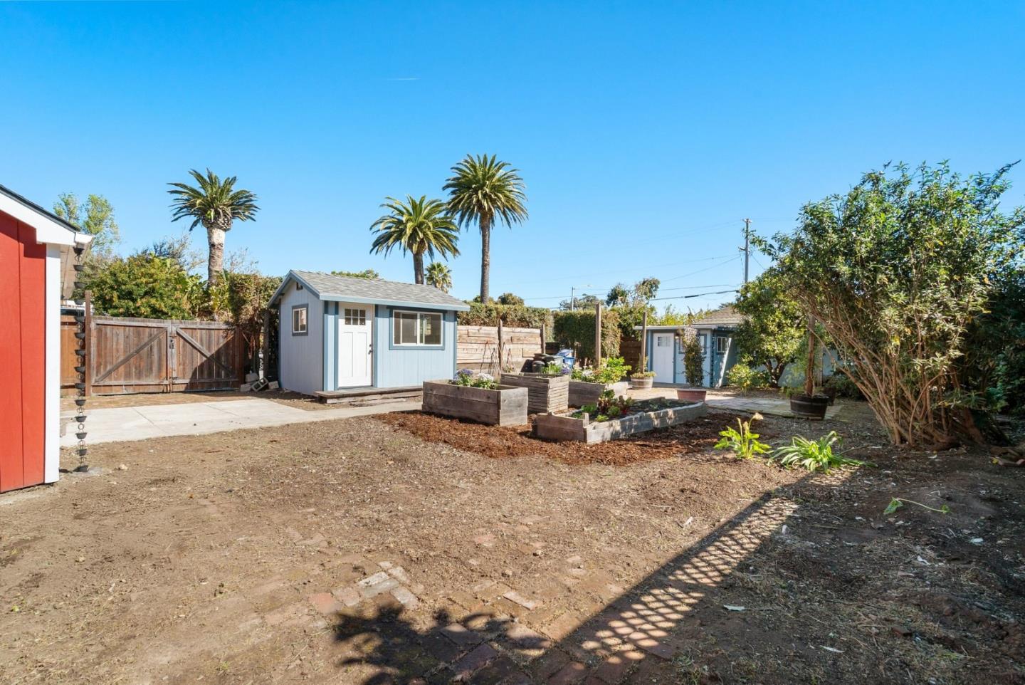 Detail Gallery Image 27 of 41 For 205 Fair Ave, Santa Cruz,  CA 95060 - 2 Beds | 1 Baths