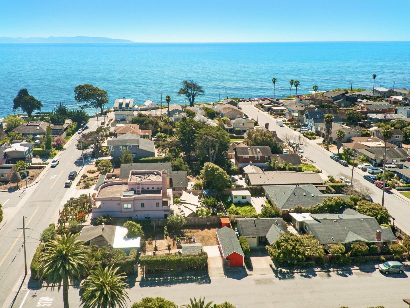 Detail Gallery Image 37 of 41 For 205 Fair Ave, Santa Cruz,  CA 95060 - 2 Beds | 1 Baths