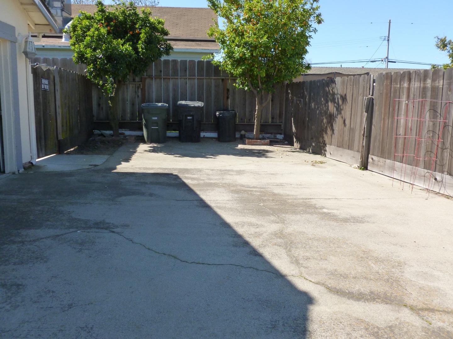 Detail Gallery Image 37 of 54 For 460 Se Jeremy Ct, Oakdale,  CA 95361 - 3 Beds | 2 Baths